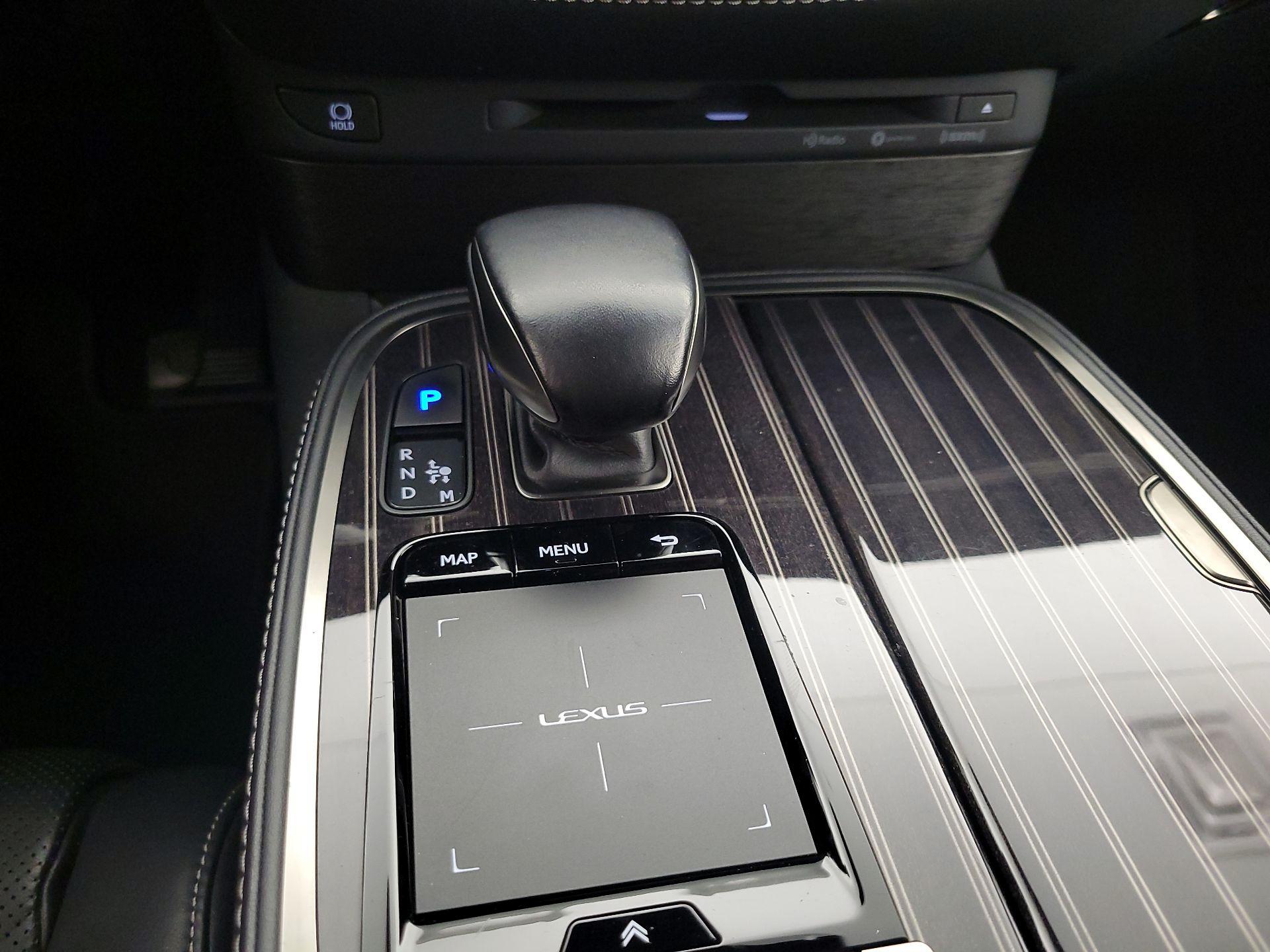 Thumbnail: 2020 Lexus LS - 18