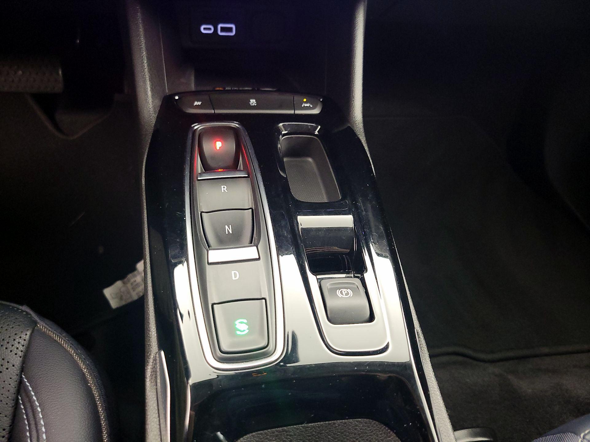 Thumbnail: 2022 Chevrolet Bolt EUV - 17