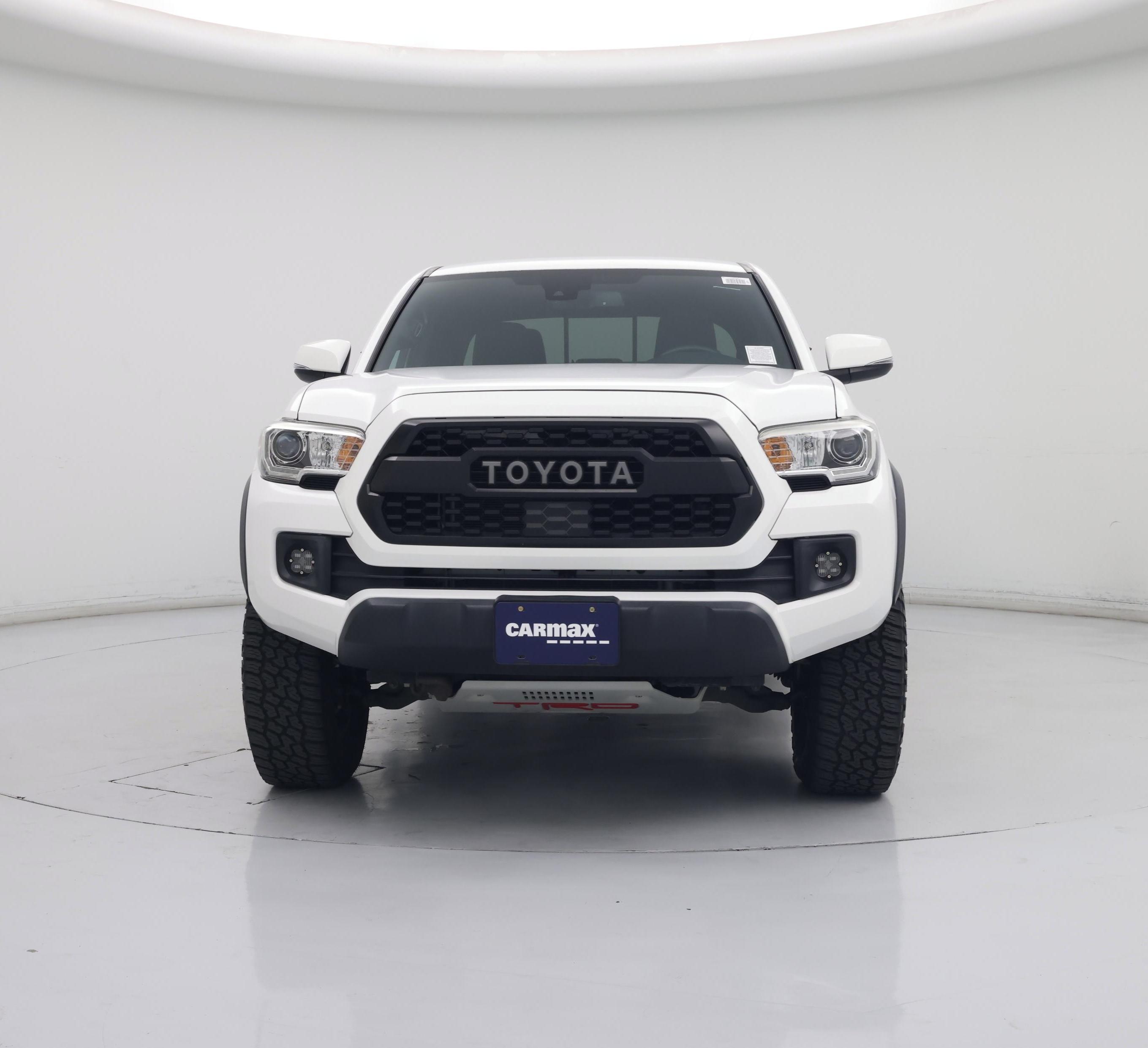 Thumbnail: 2019 Toyota Tacoma - 5