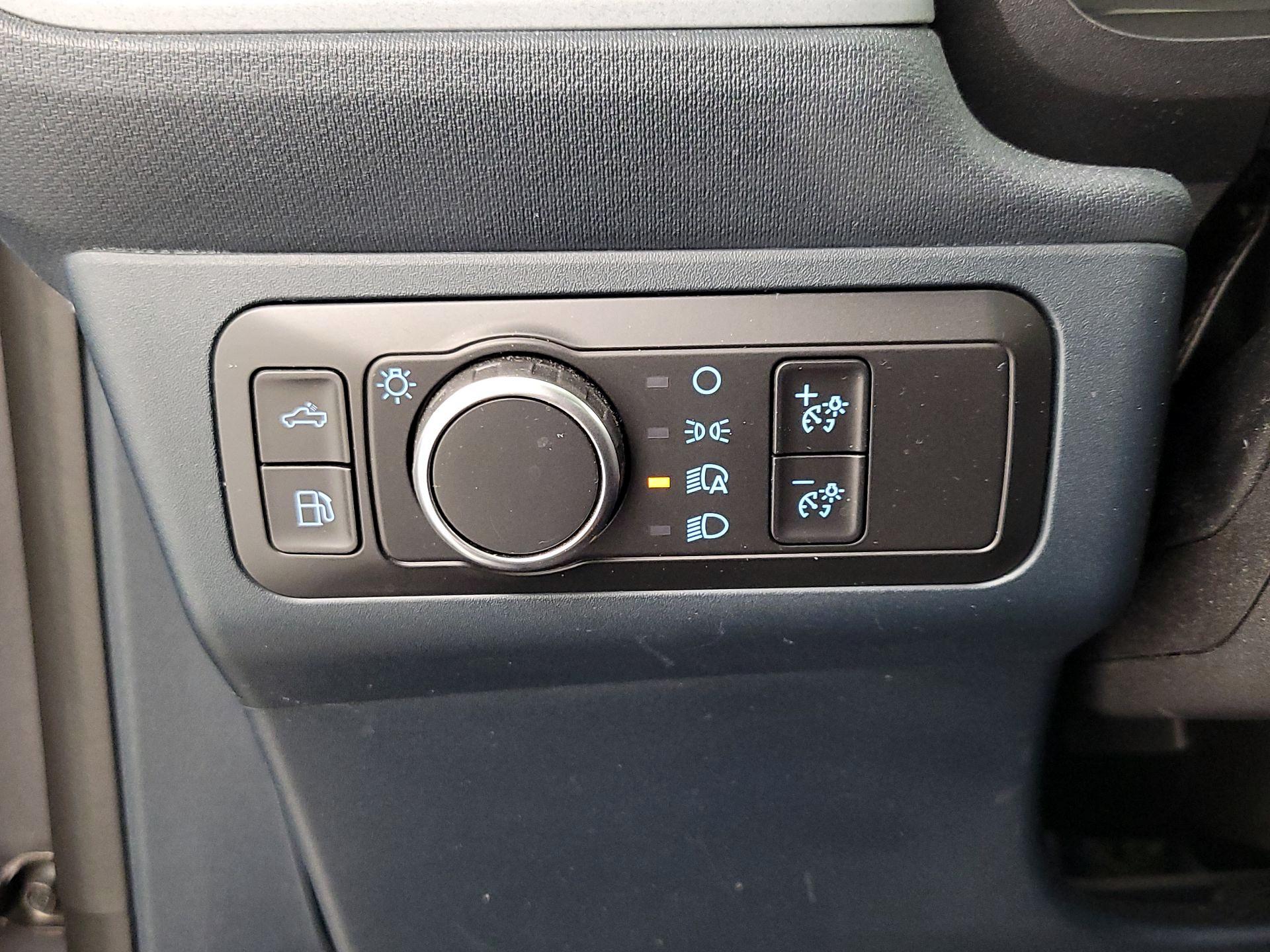 Thumbnail: 2022 Ford Maverick - 13