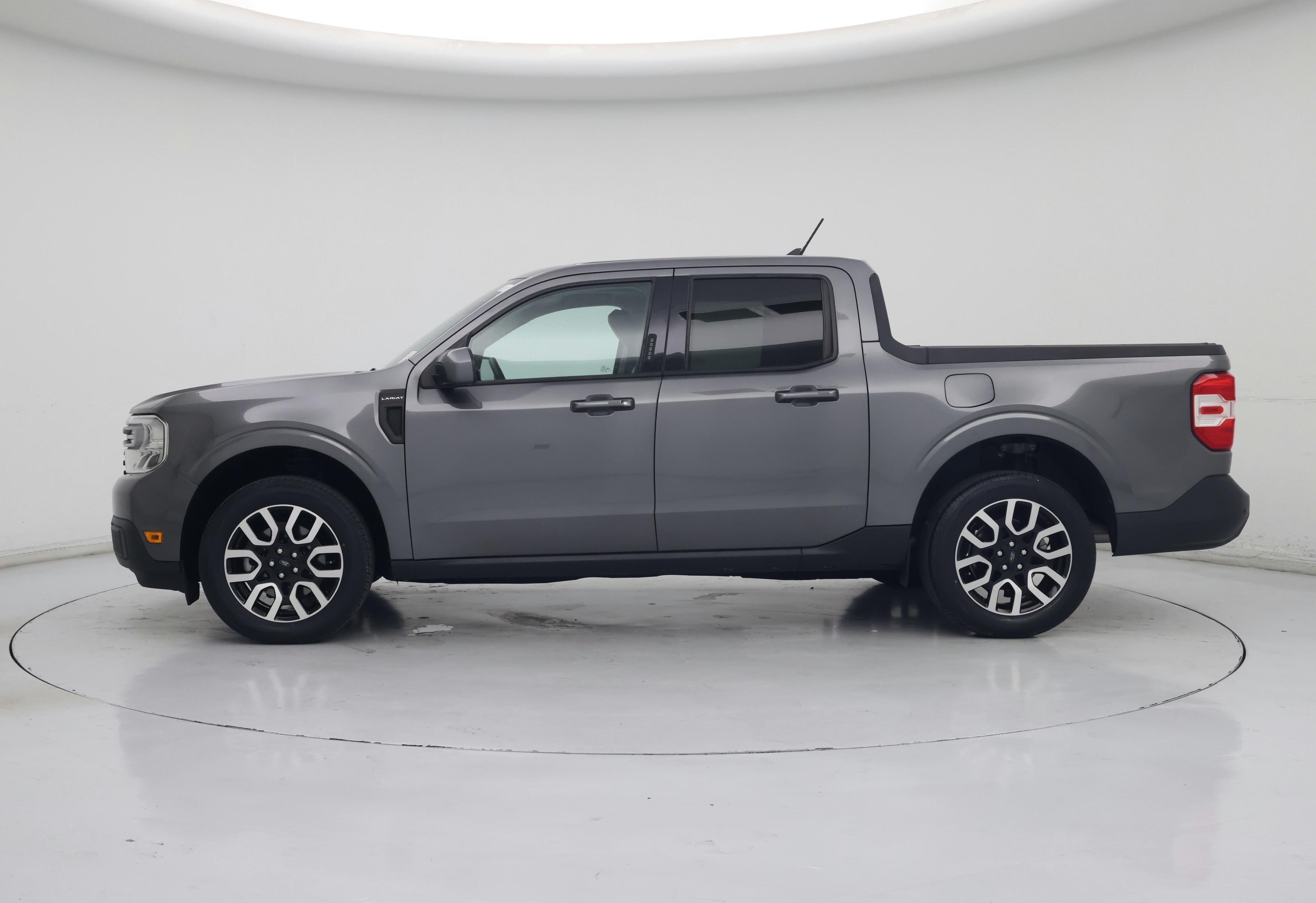 Thumbnail: 2022 Ford Maverick - 3