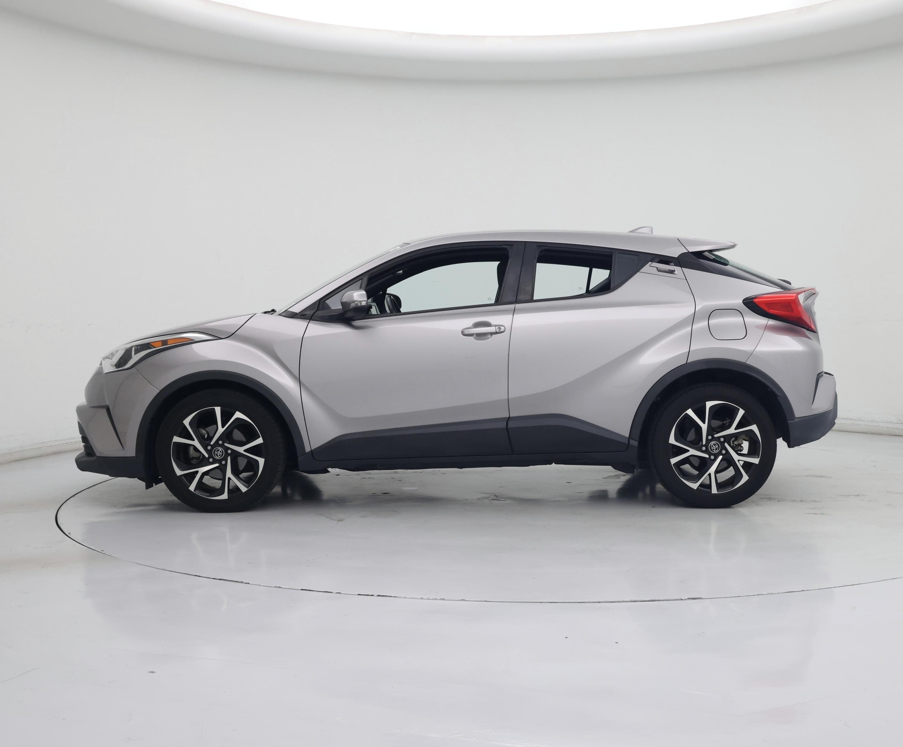 Thumbnail: 2018 Toyota C-HR - 3