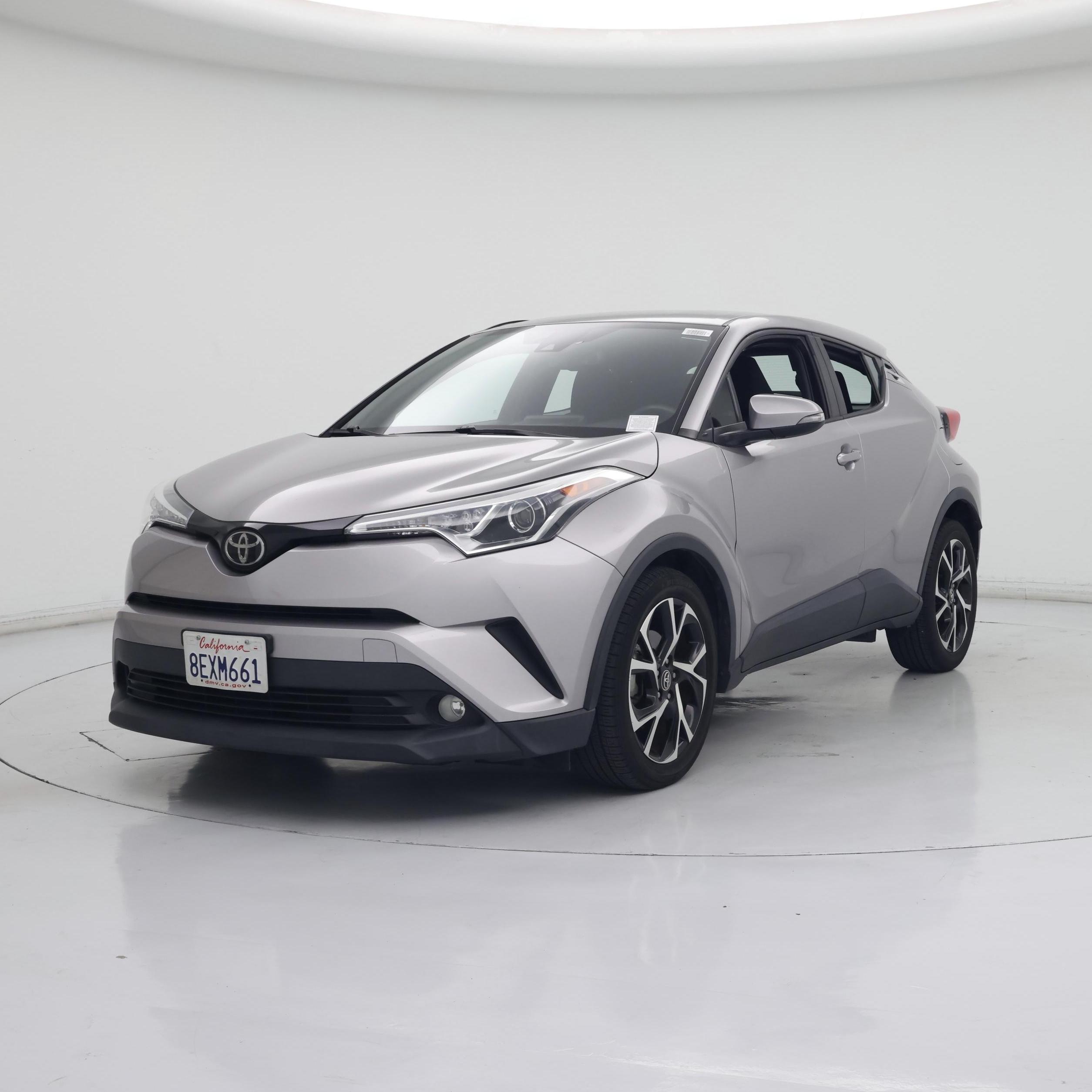 Thumbnail: 2018 Toyota C-HR - 4