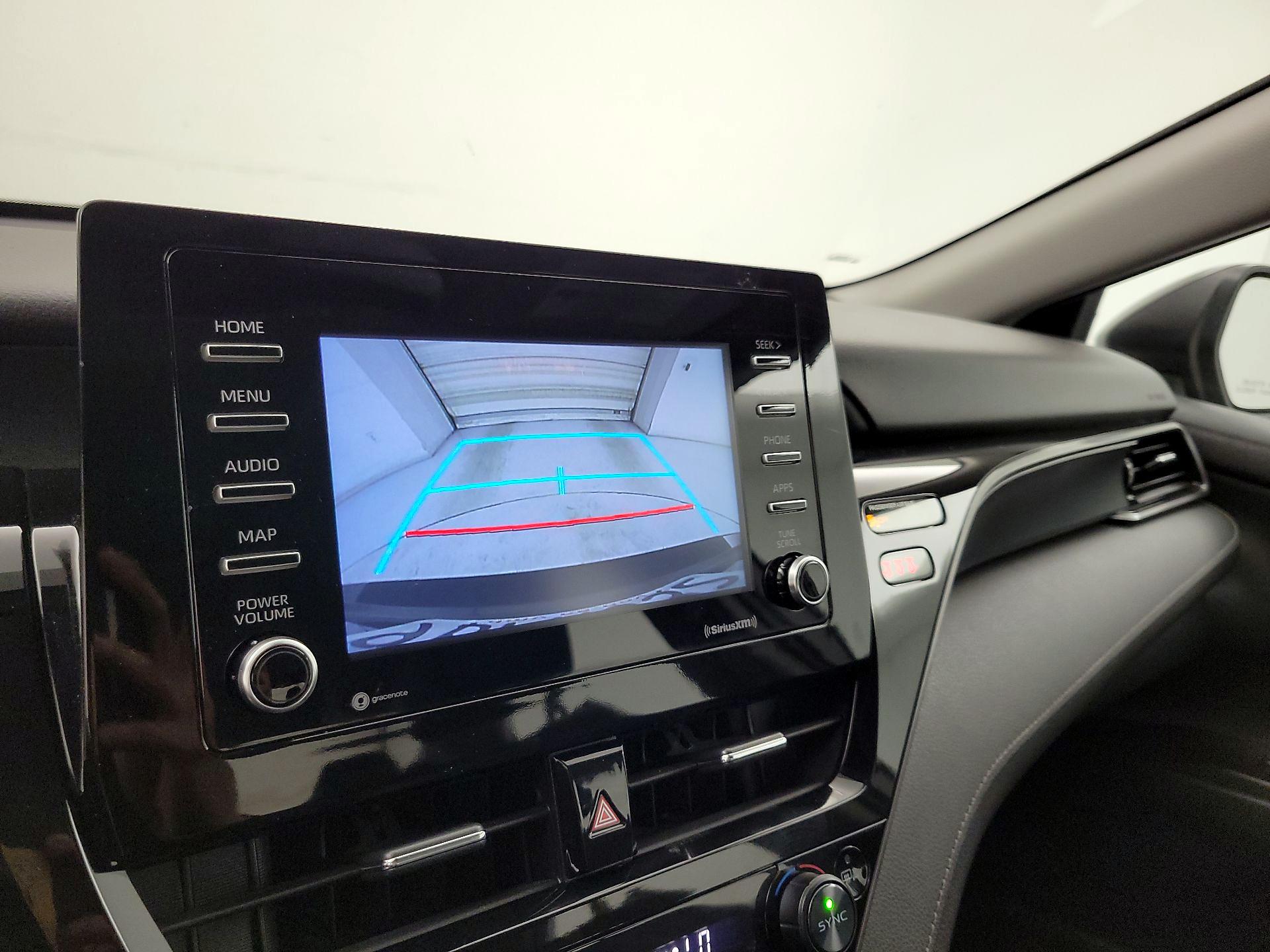 Thumbnail: 2022 Toyota Camry - 14