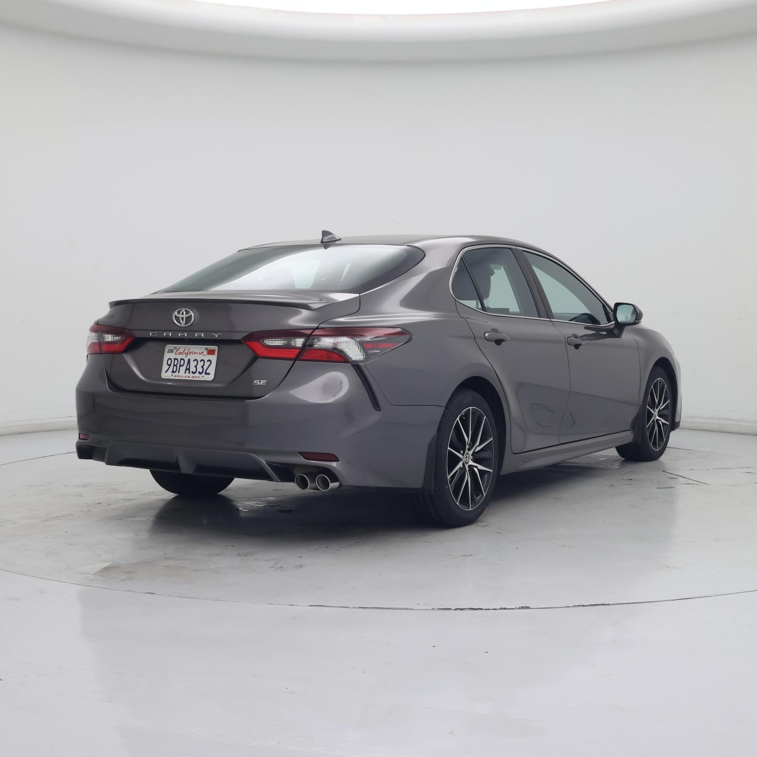 Thumbnail: 2022 Toyota Camry - 8