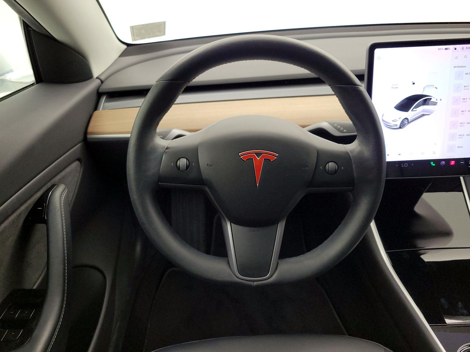 Thumbnail: 2019 Tesla Model 3 - 10