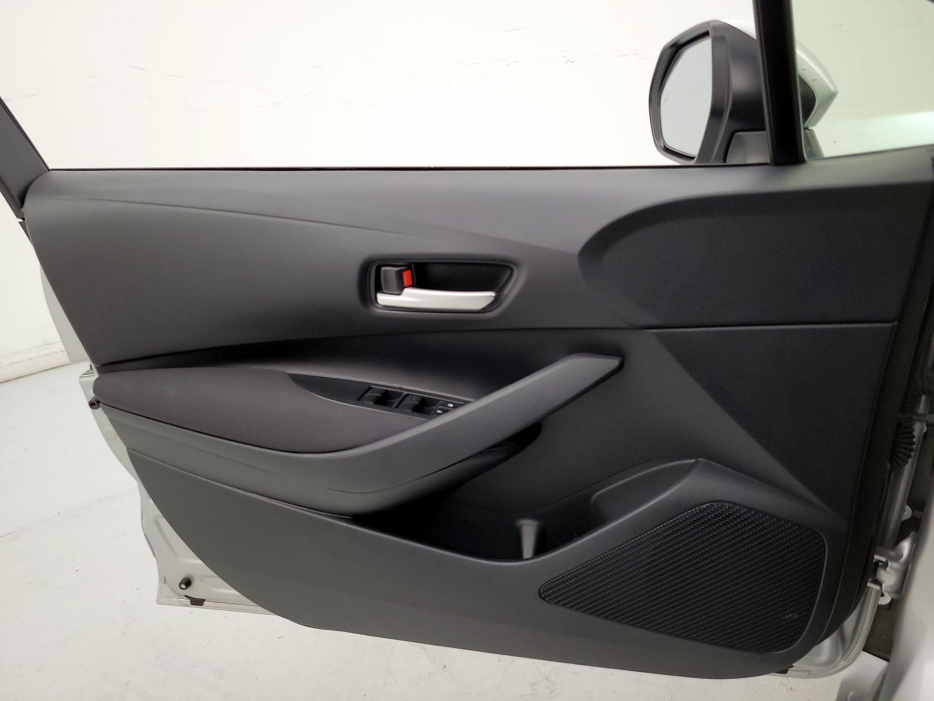 Thumbnail: 2021 Toyota Corolla - 12