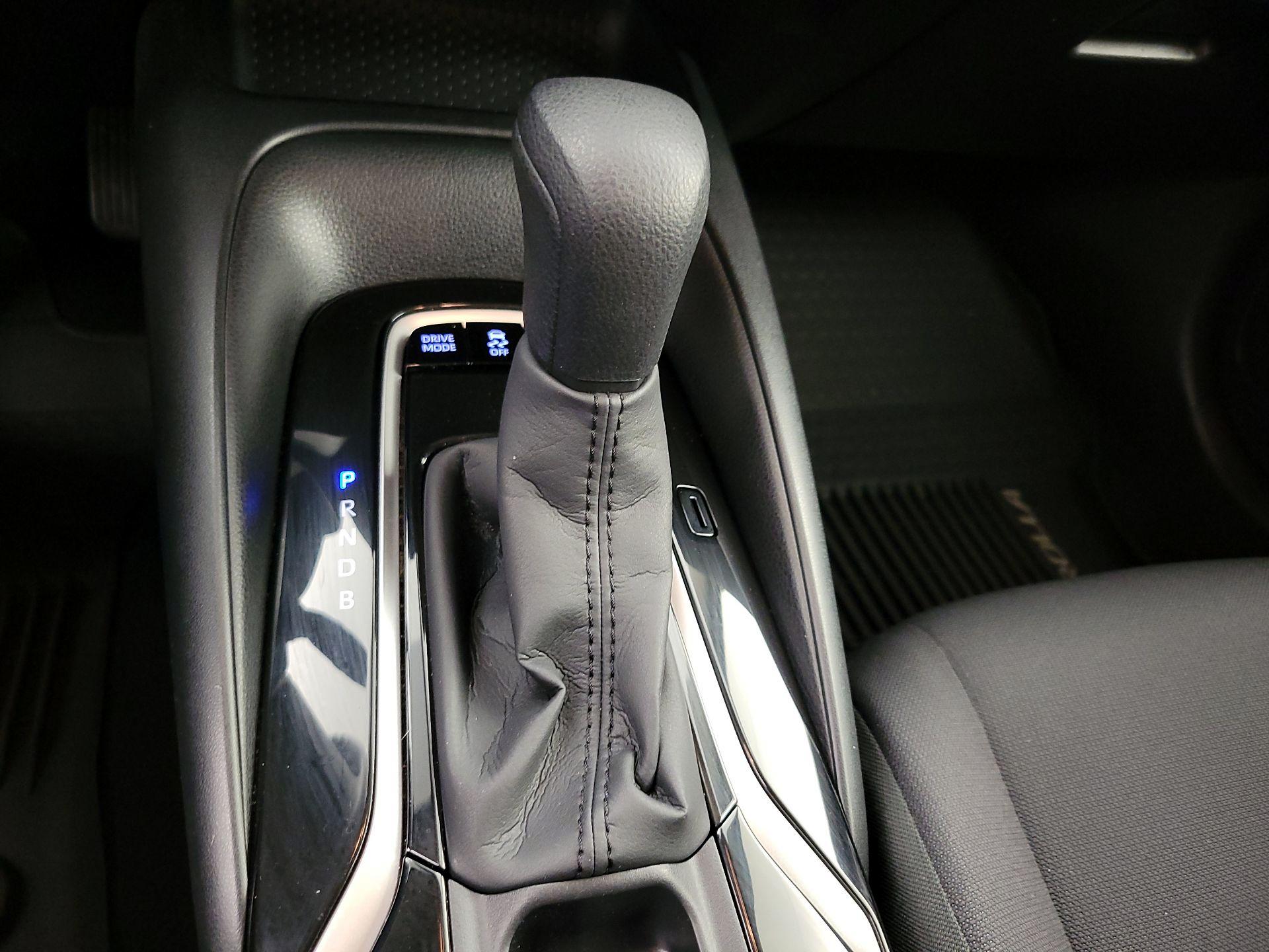 Thumbnail: 2021 Toyota Corolla - 17