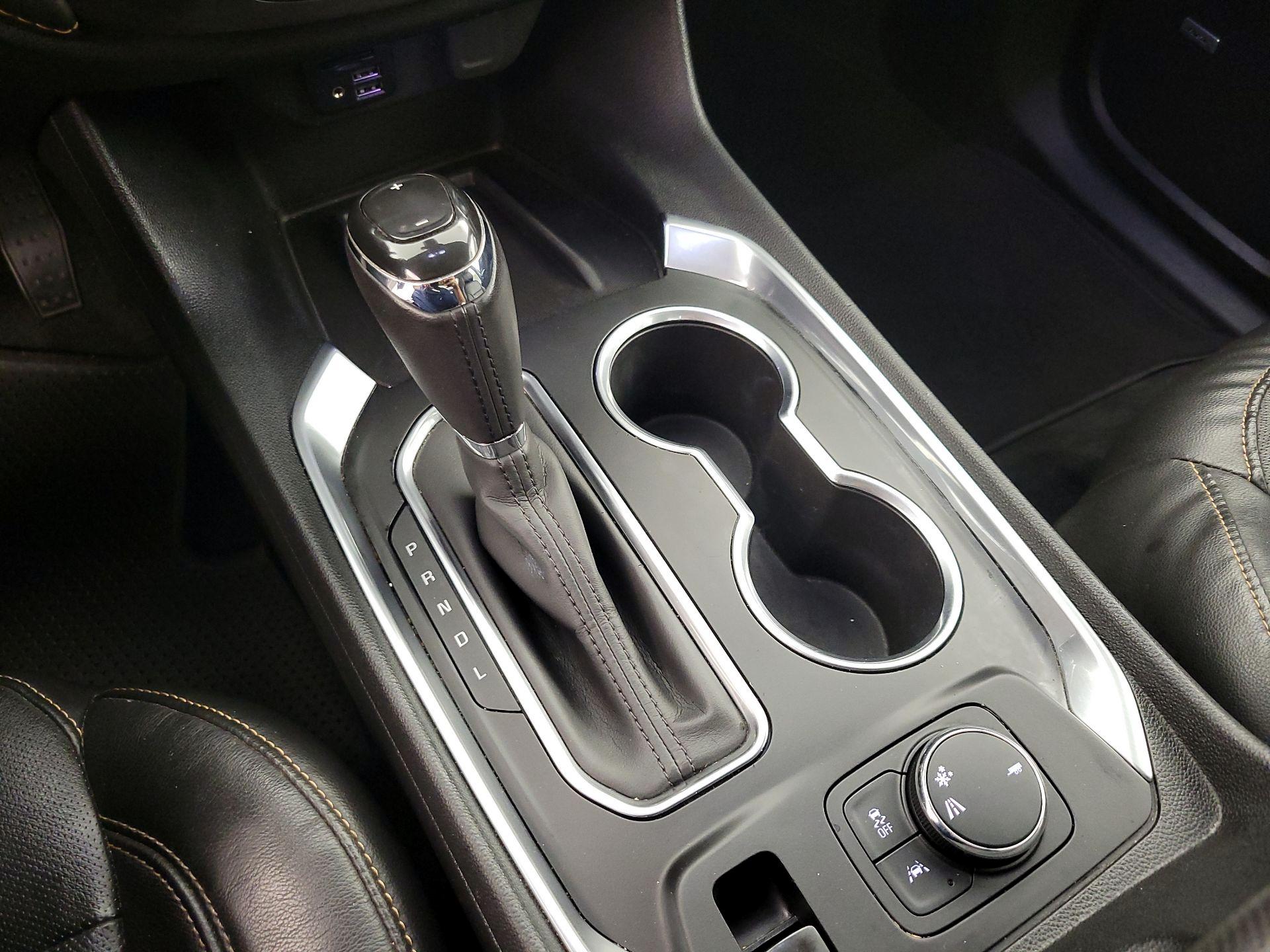 Thumbnail: 2020 Chevrolet Traverse - 18