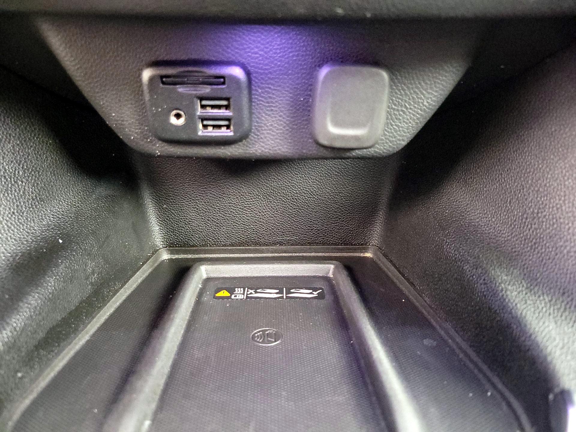 Thumbnail: 2020 Chevrolet Traverse - 19