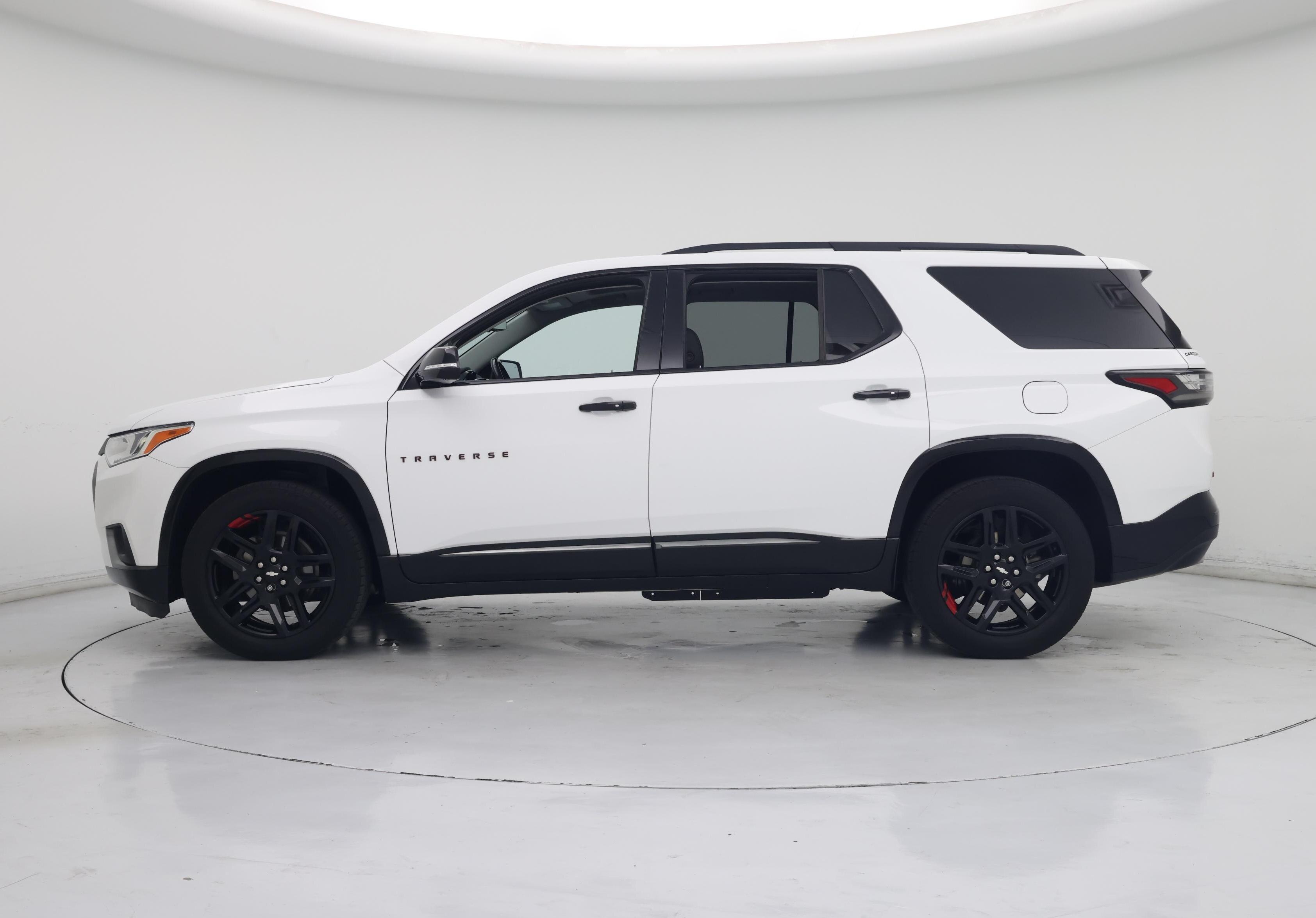 Thumbnail: 2020 Chevrolet Traverse - 3