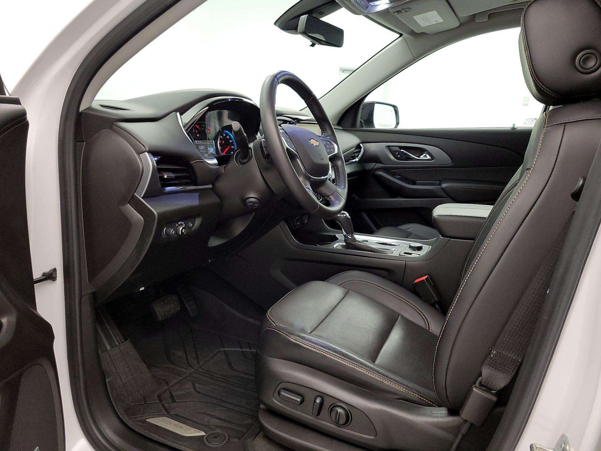 Thumbnail: 2019 Chevrolet Traverse - 11