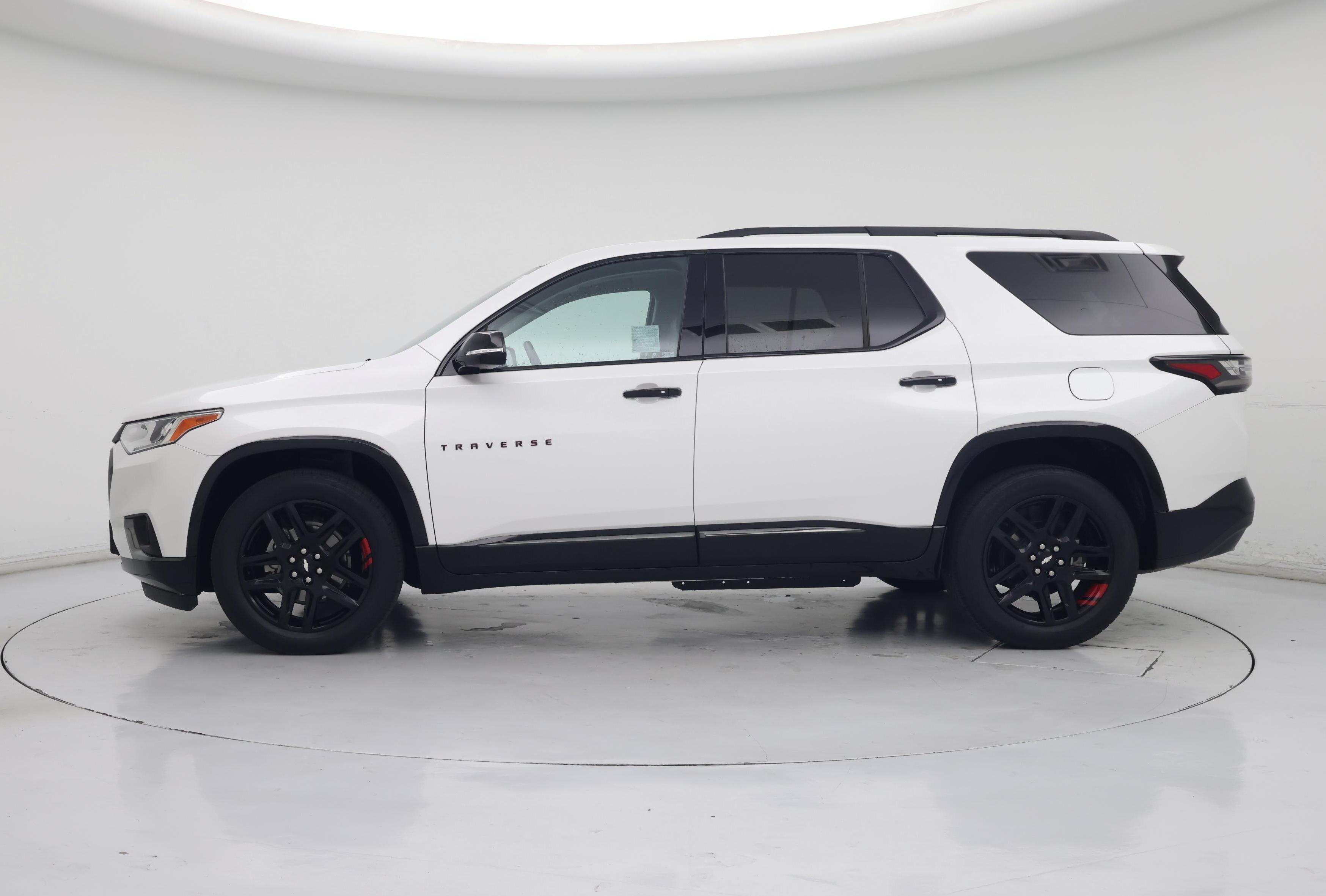 Thumbnail: 2019 Chevrolet Traverse - 3