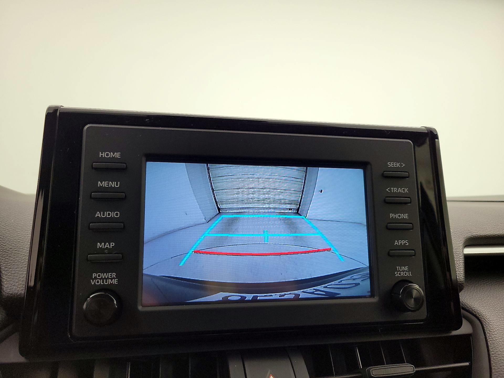 Thumbnail: 2019 Toyota RAV4 - 14