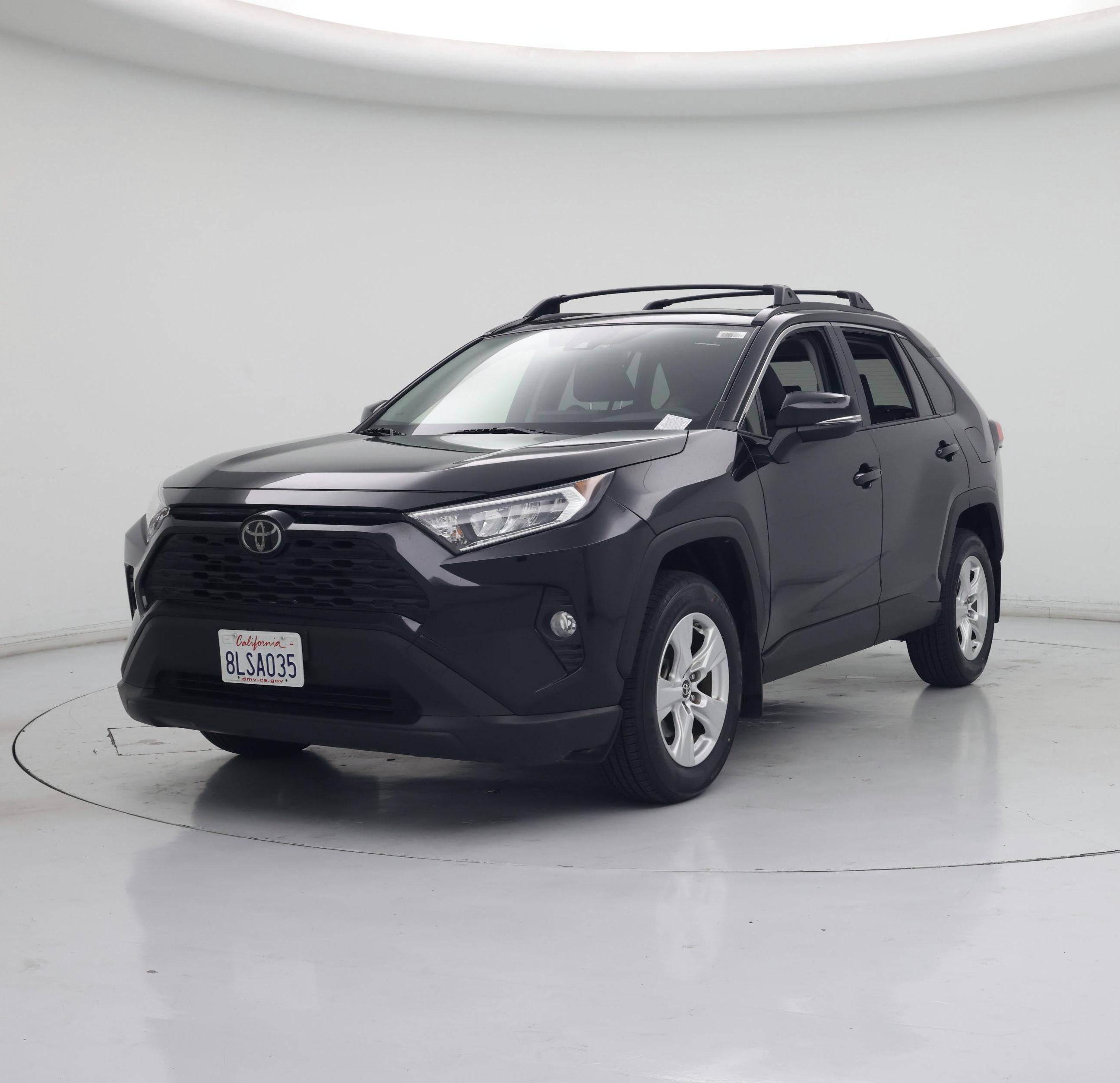 Thumbnail: 2019 Toyota RAV4 - 4