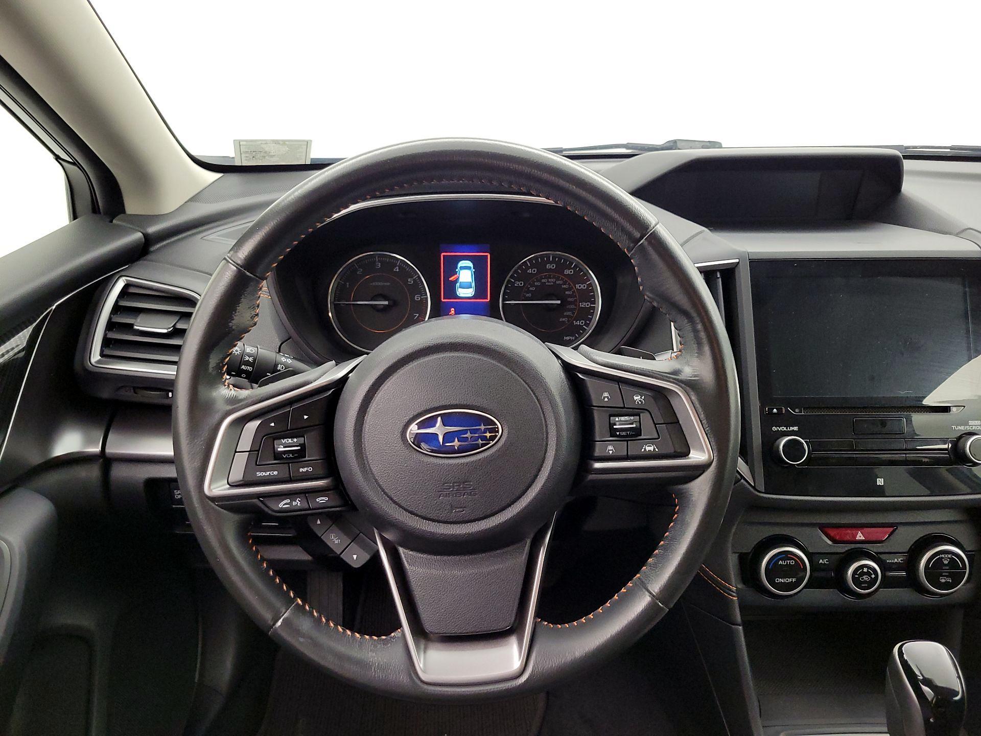 Thumbnail: 2019 Subaru Crosstrek - 10