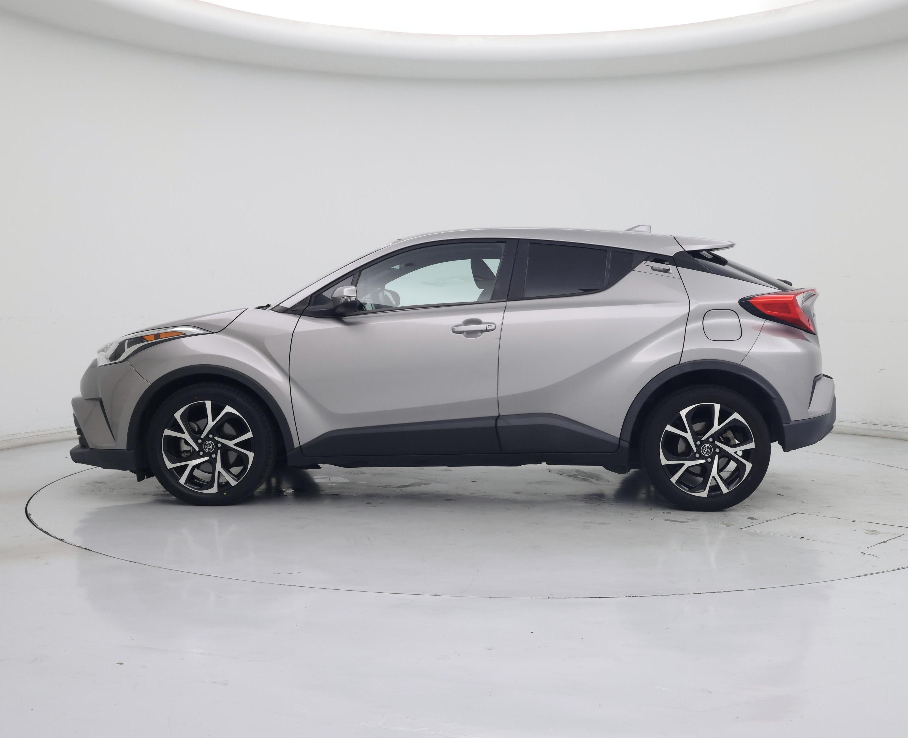 Thumbnail: 2018 Toyota C-HR - 3