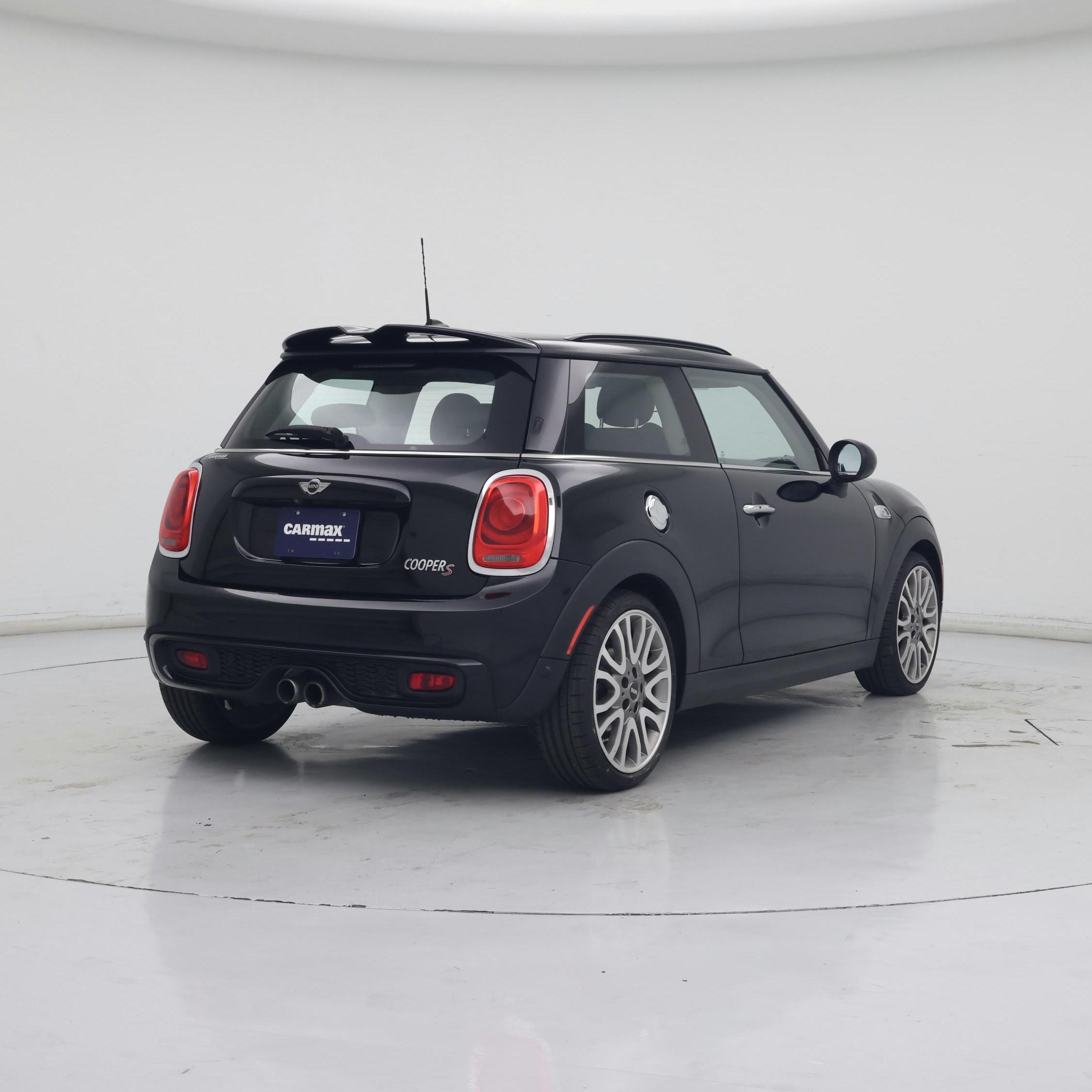 Thumbnail: 2015 MINI Cooper Hardtop - 8