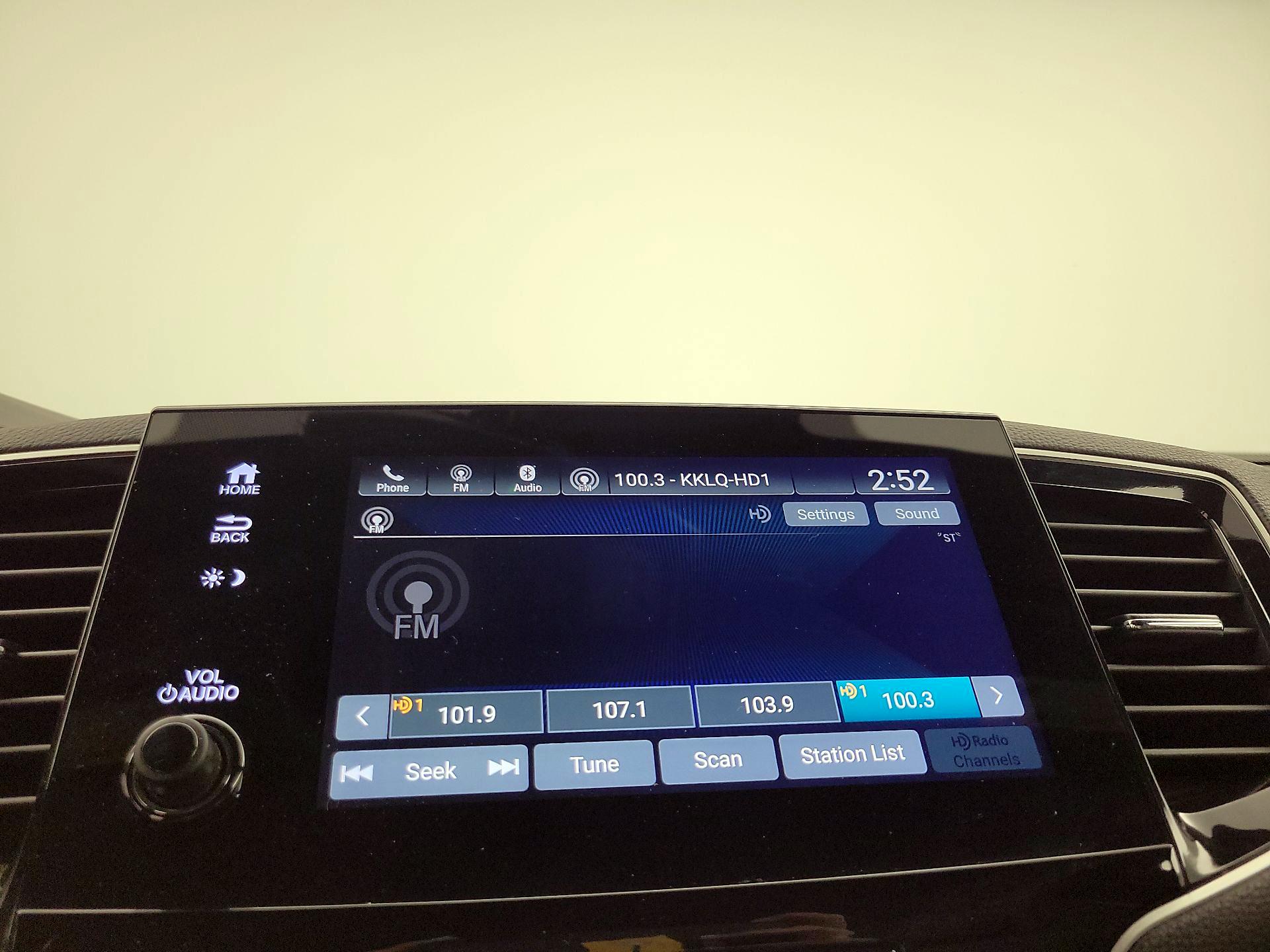 Thumbnail: 2020 Honda Passport - 15