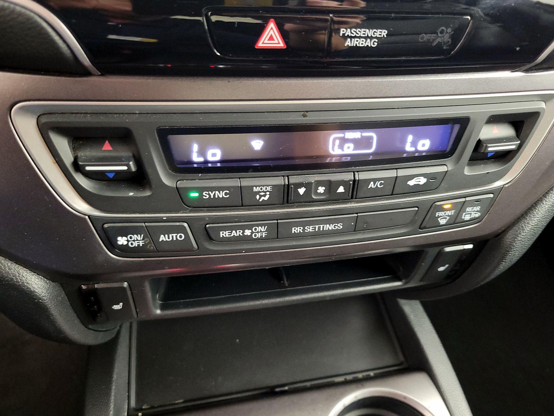 Thumbnail: 2020 Honda Passport - 16