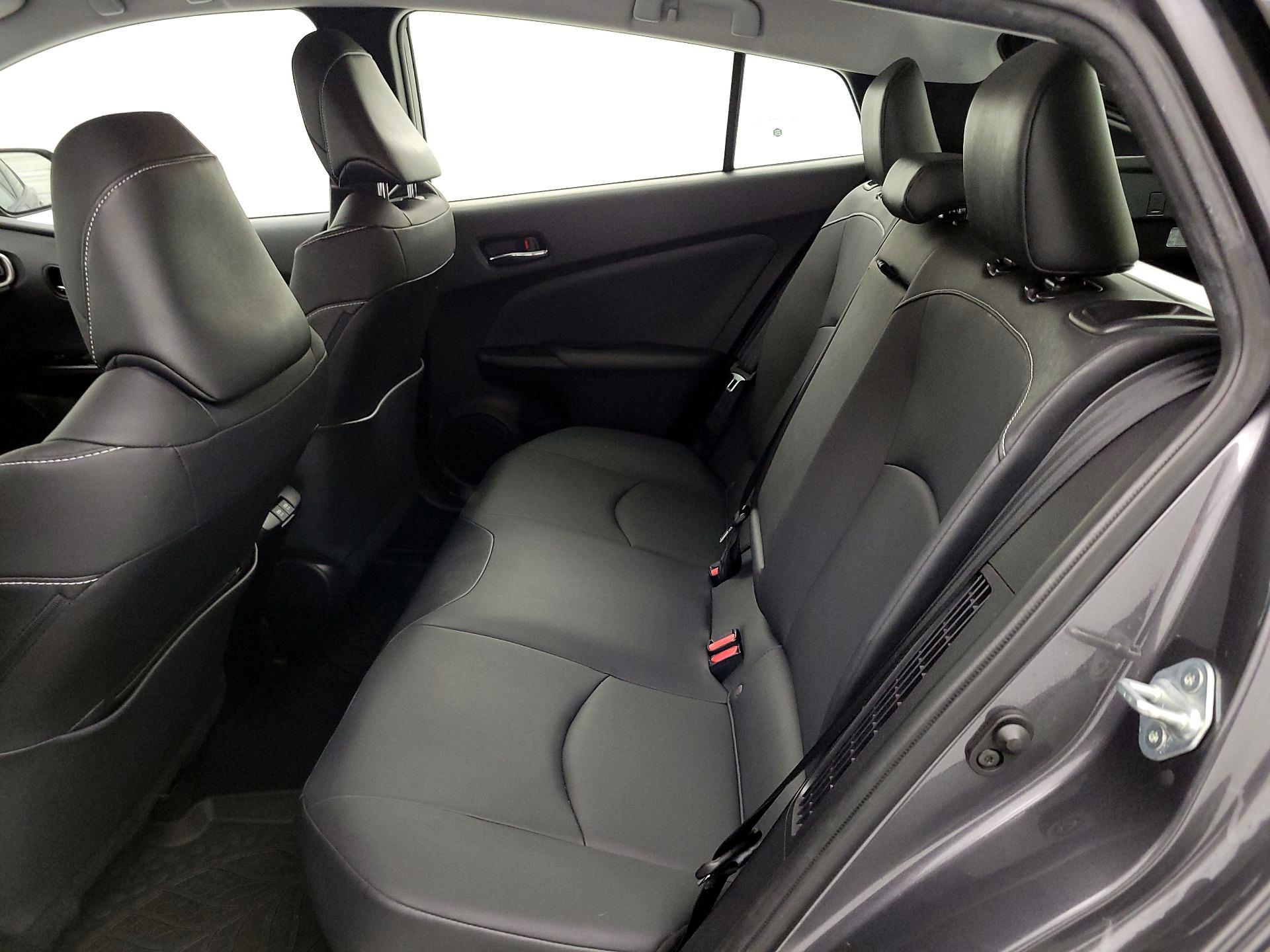 Thumbnail: 2020 Toyota Prius Prime - 20