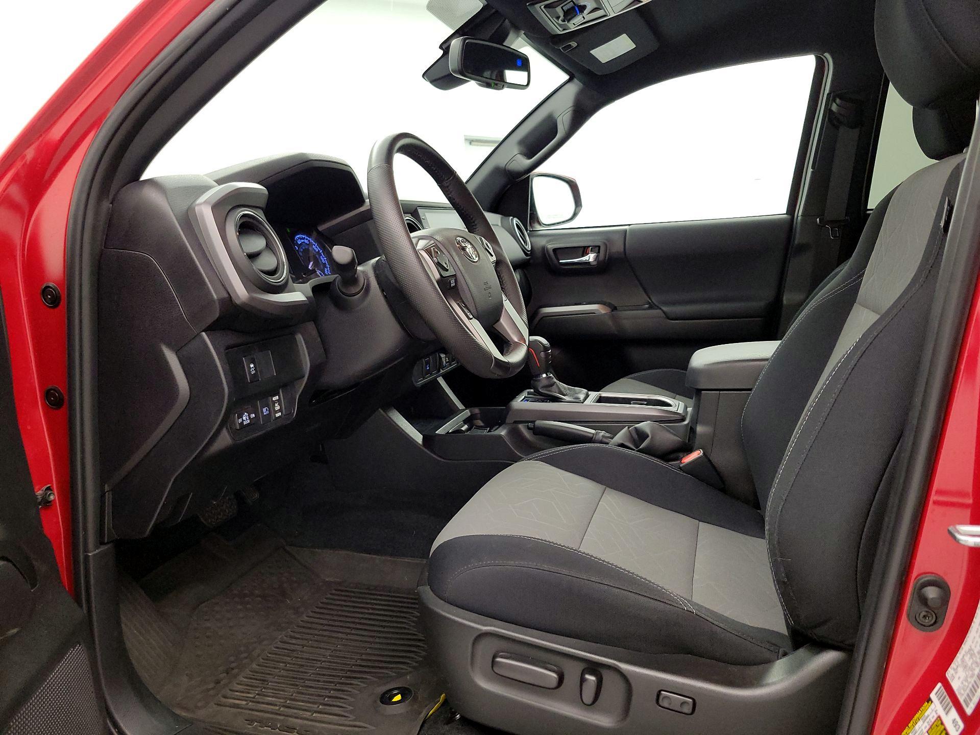 Thumbnail: 2023 Toyota Tacoma - 11