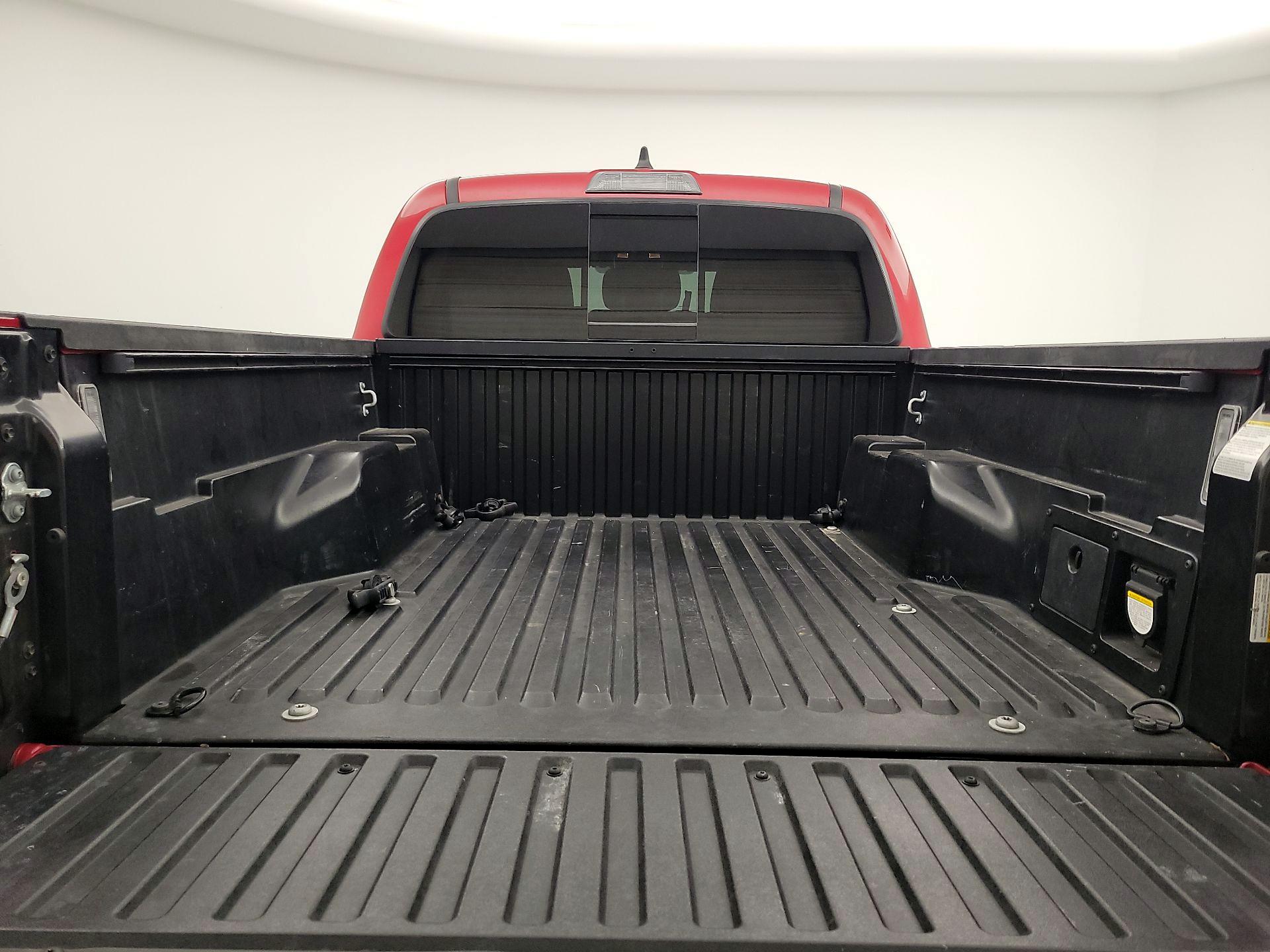 Thumbnail: 2023 Toyota Tacoma - 20