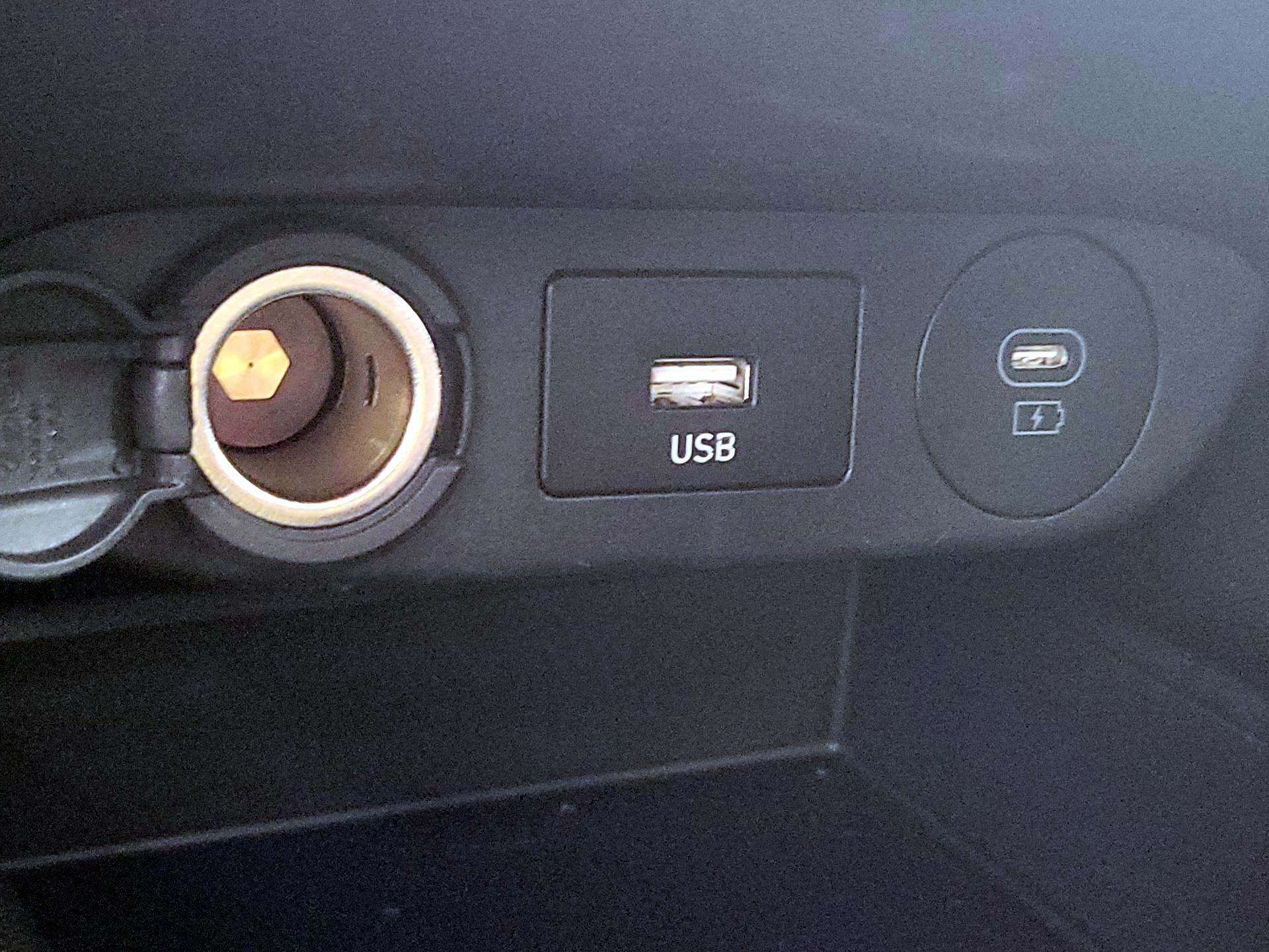 Thumbnail: 2025 Hyundai Elantra - 18