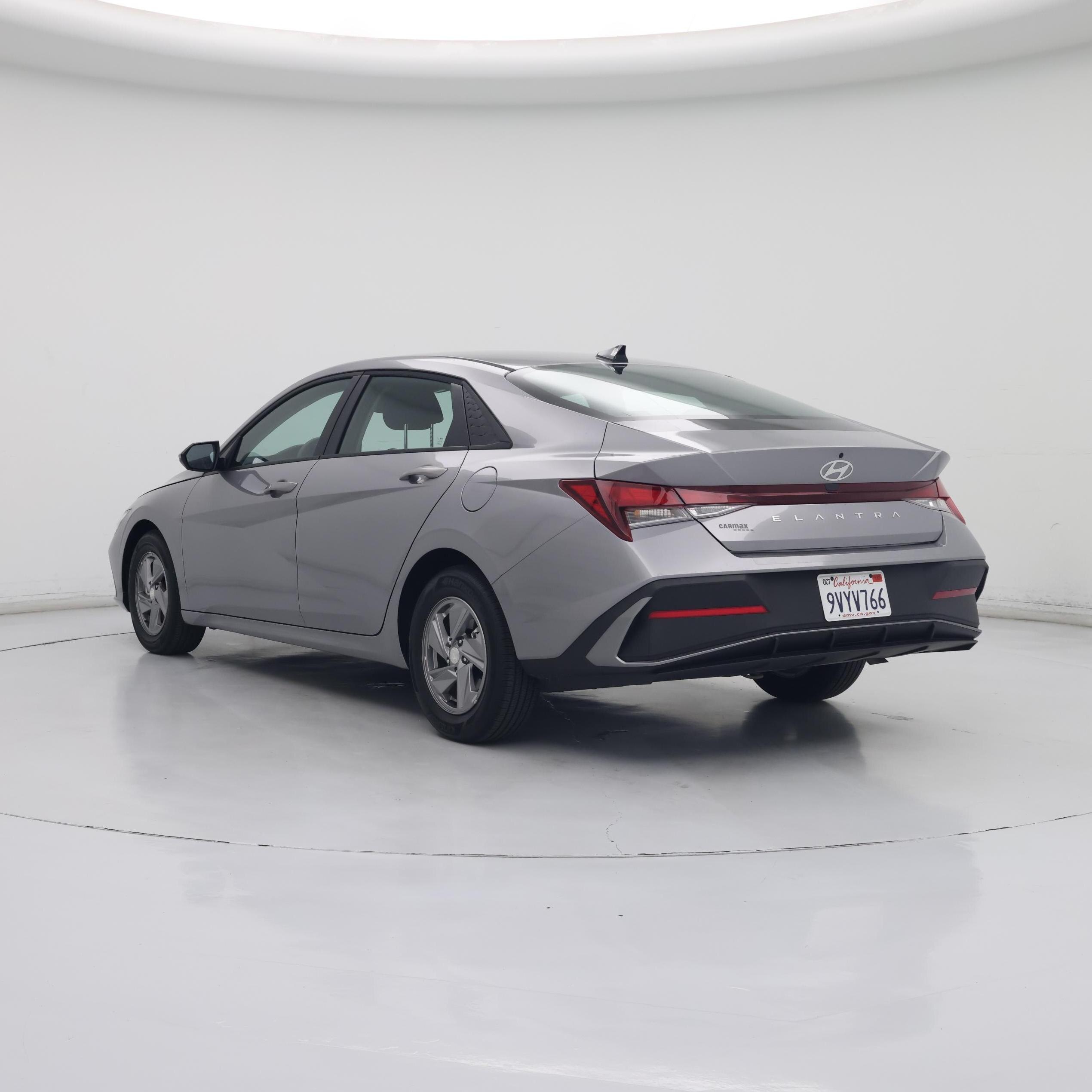 Thumbnail: 2025 Hyundai Elantra - 2