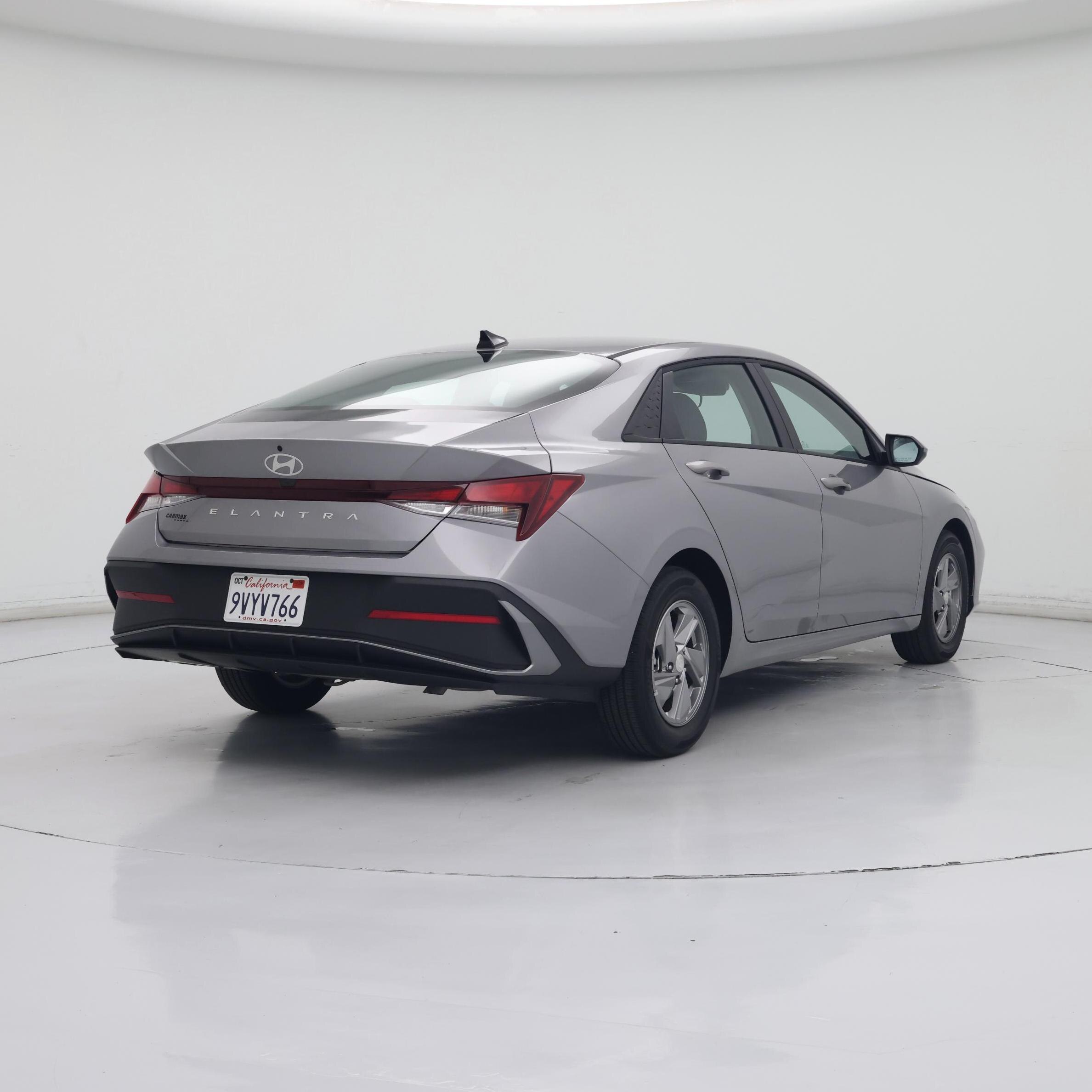 Thumbnail: 2025 Hyundai Elantra - 8