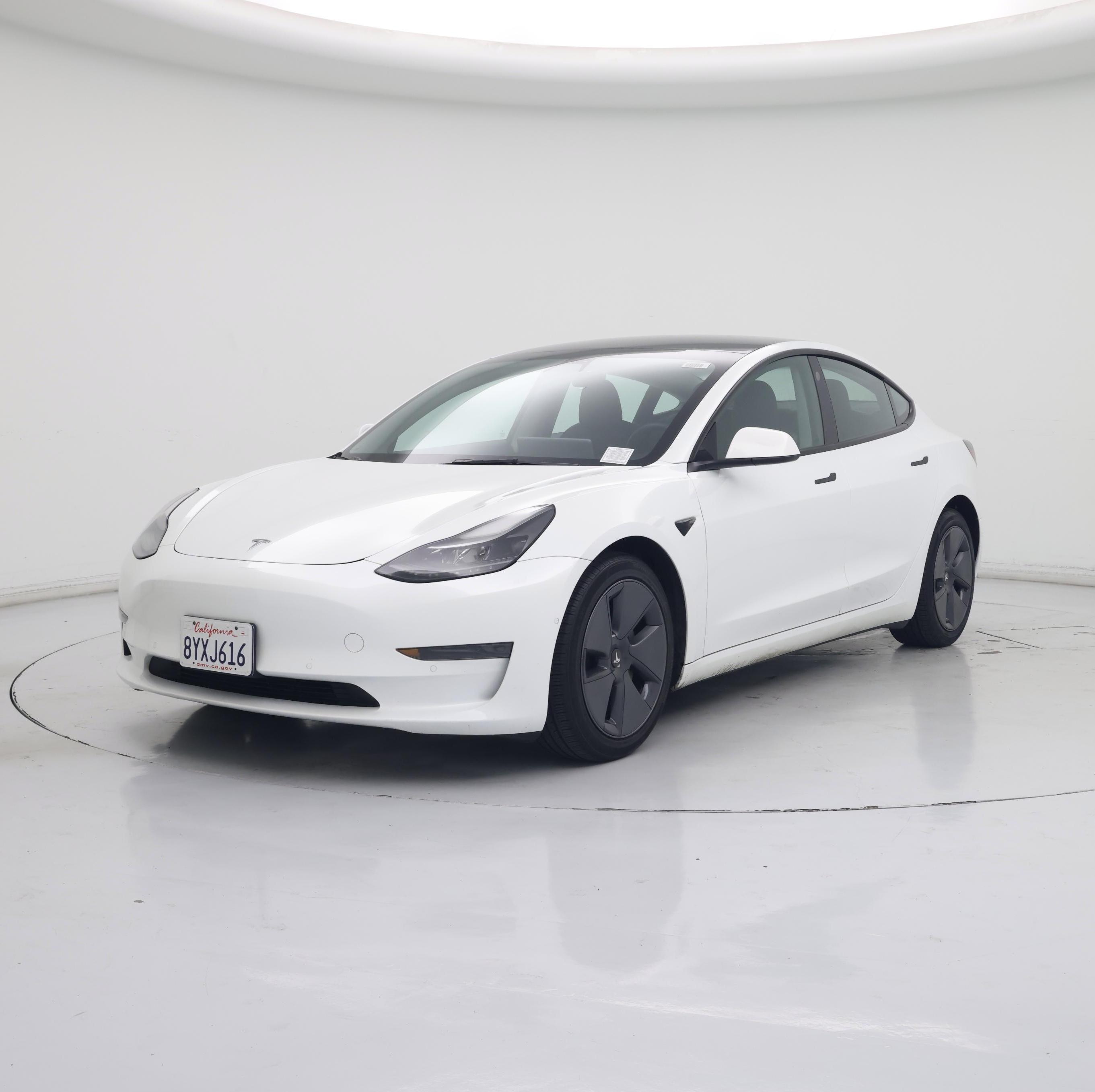 Thumbnail: 2021 Tesla Model 3 - 4