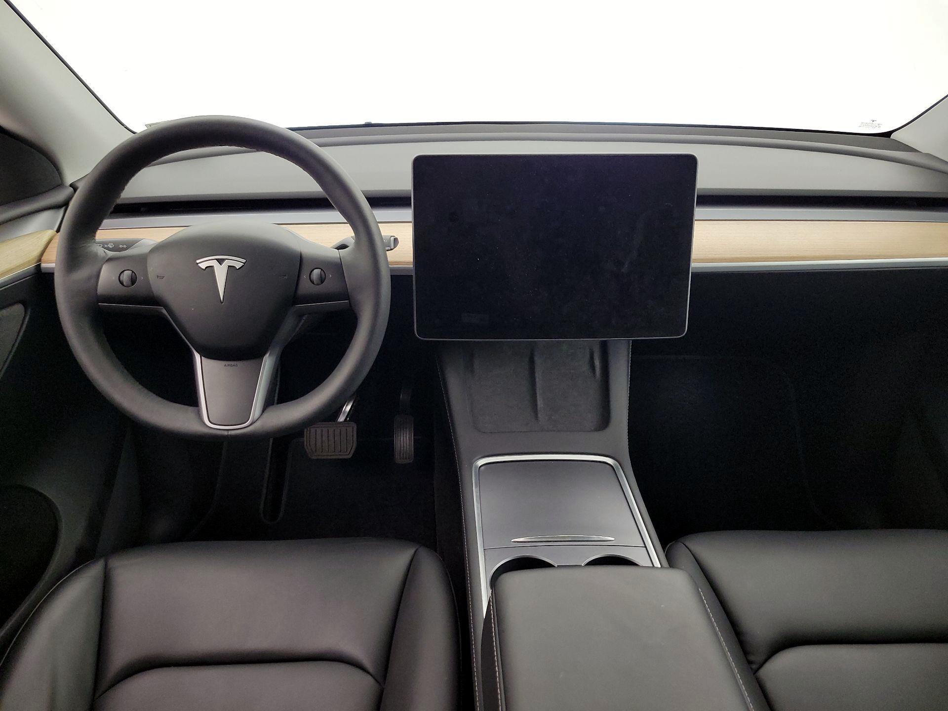 Thumbnail: 2023 Tesla Model Y - 9