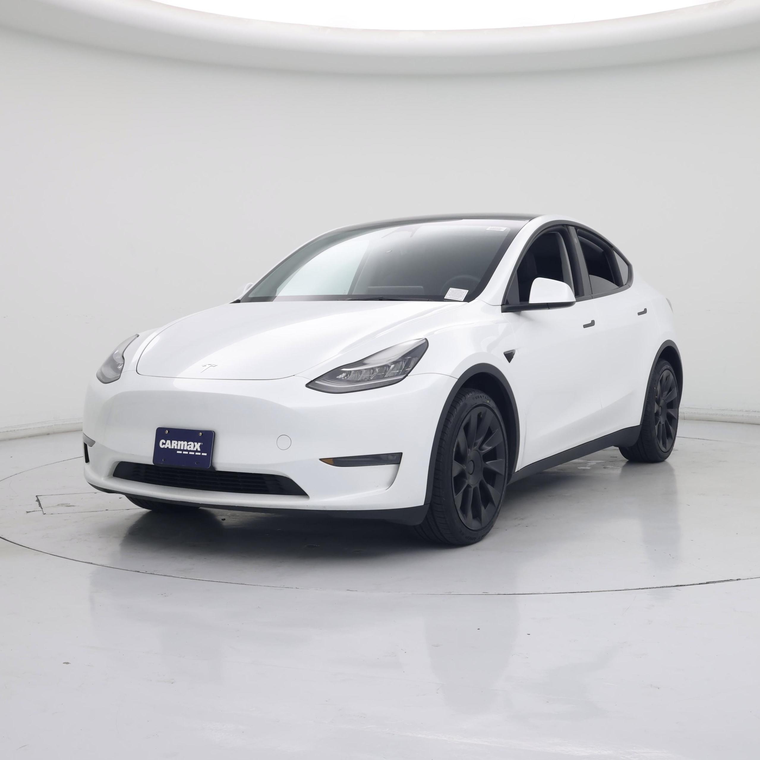 Thumbnail: 2023 Tesla Model Y - 4