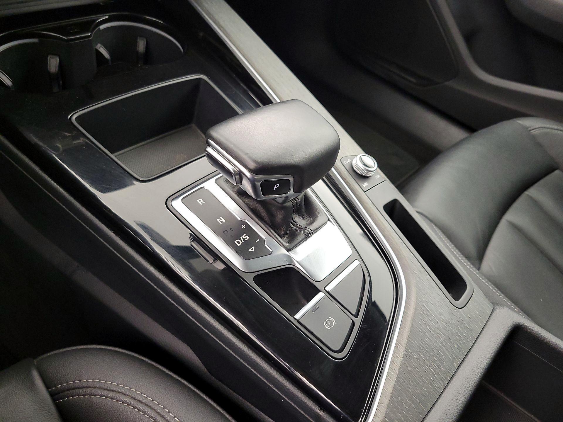 Thumbnail: 2020 Audi A4 - 17