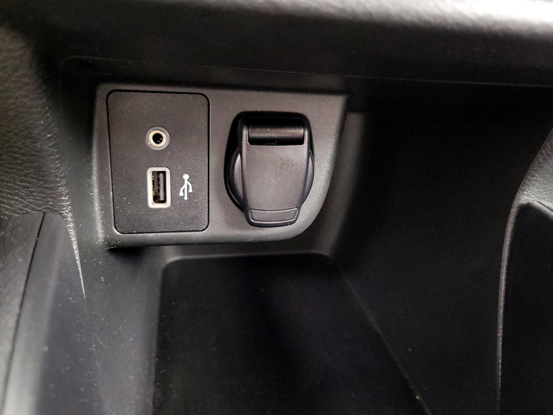 Thumbnail: 2020 Nissan Versa - 18