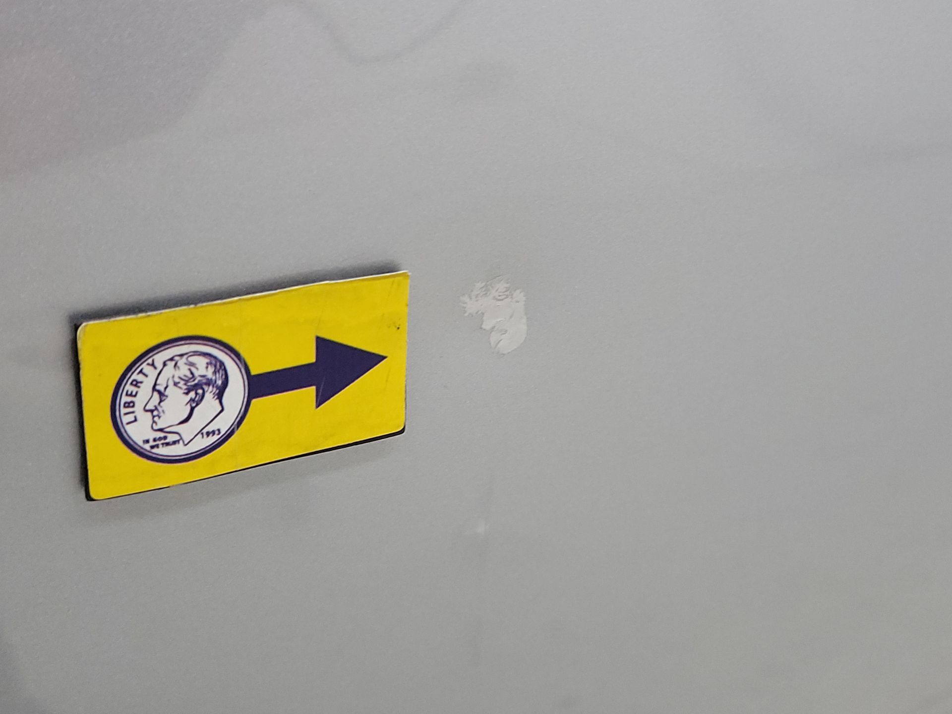 Thumbnail: 2023 Chrysler 300 - 19