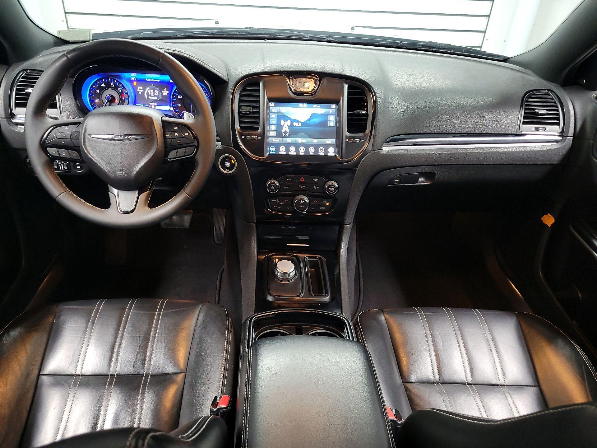 Thumbnail: 2023 Chrysler 300 - 8