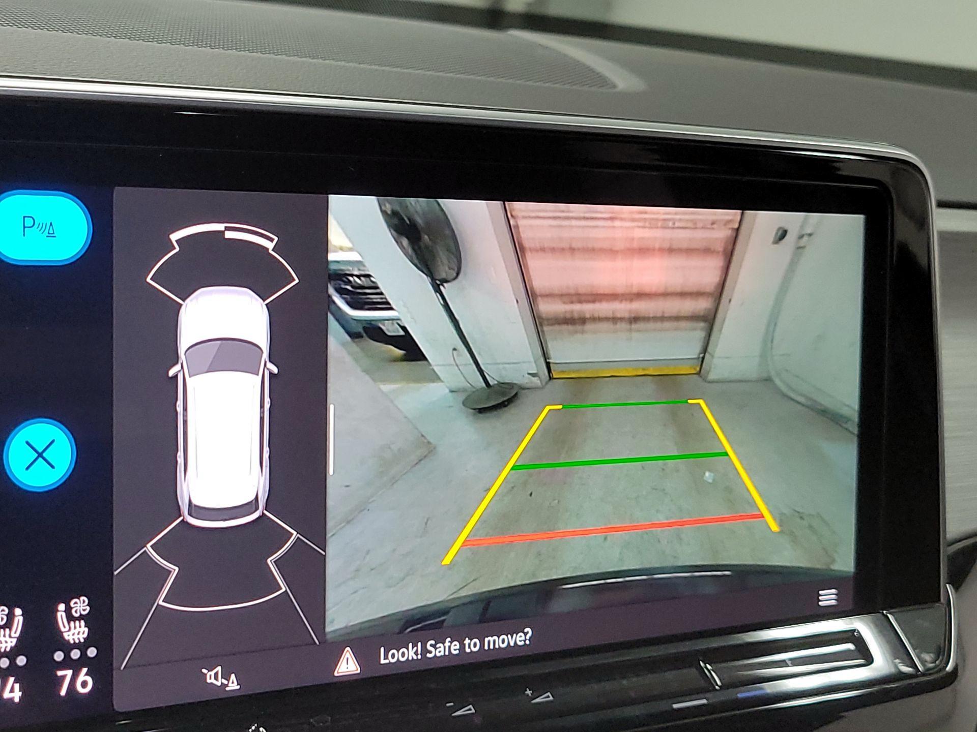 Thumbnail: 2024 Volkswagen Atlas - 13