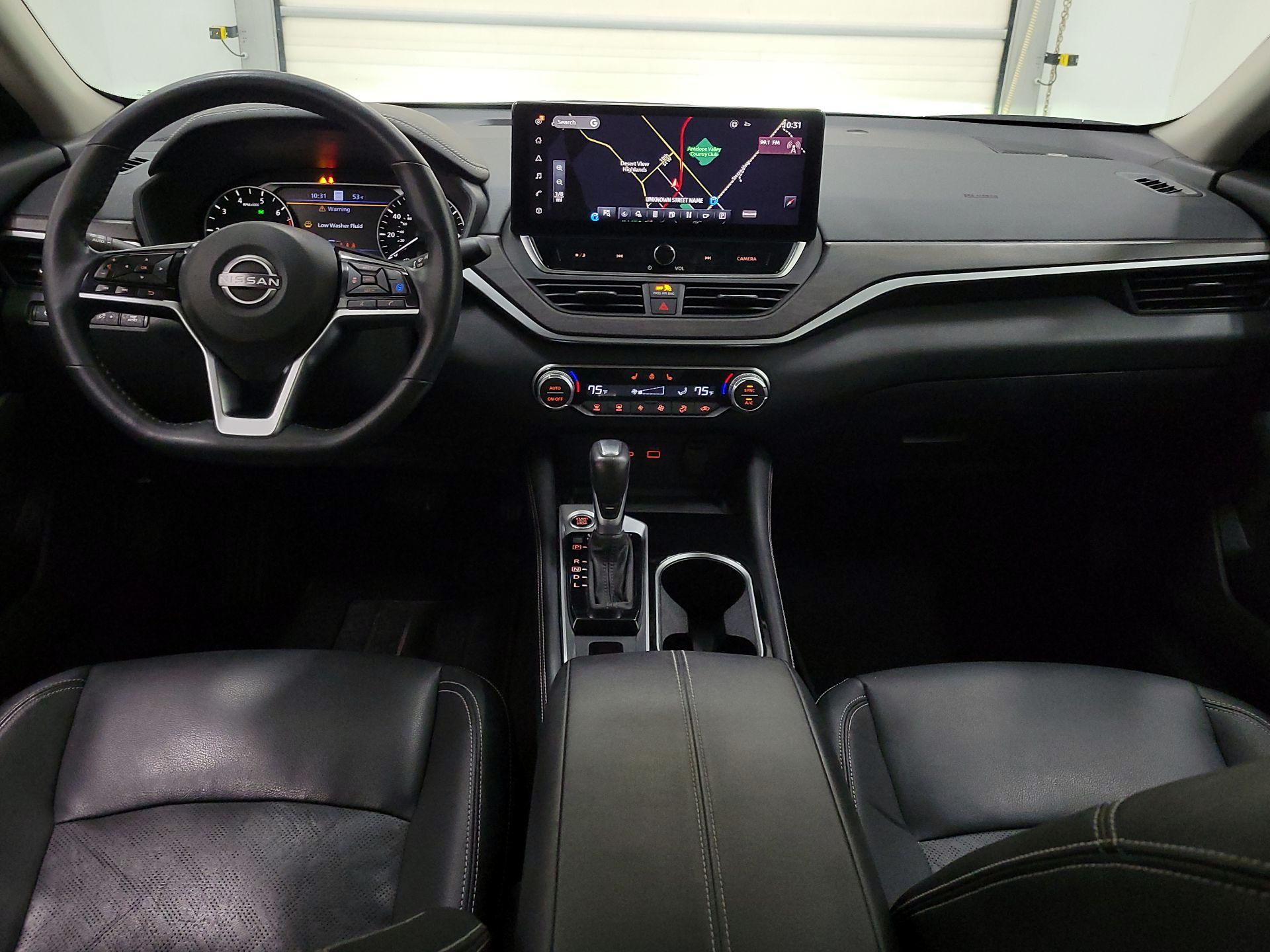 Thumbnail: 2023 Nissan Altima - 9