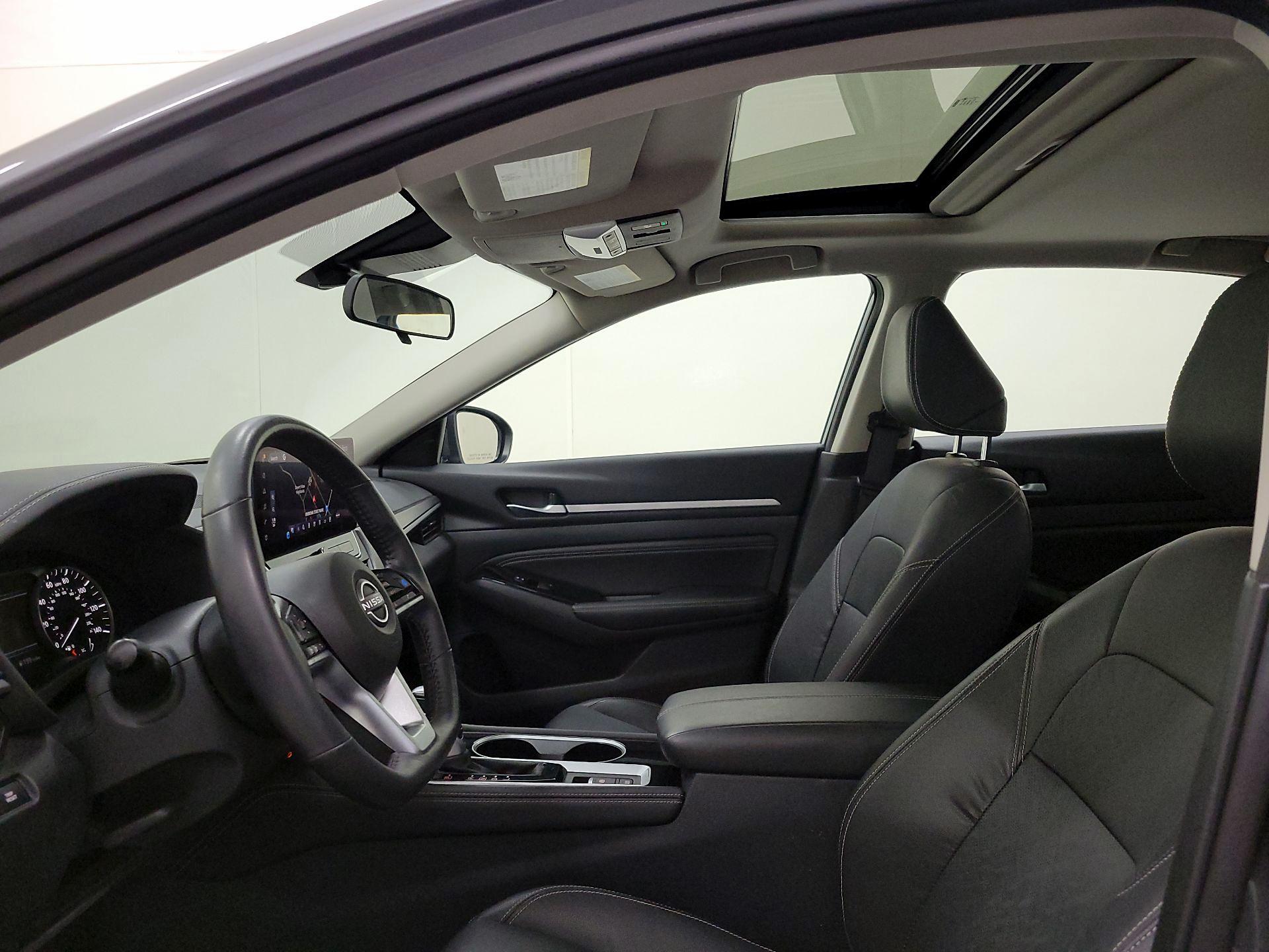 Thumbnail: 2023 Nissan Altima - 20