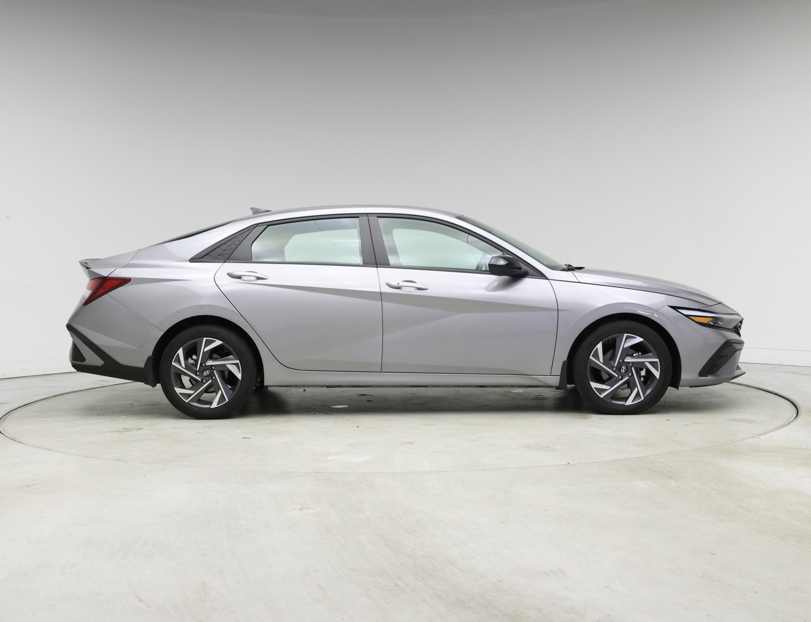 Thumbnail: 2025 Hyundai Elantra - 7