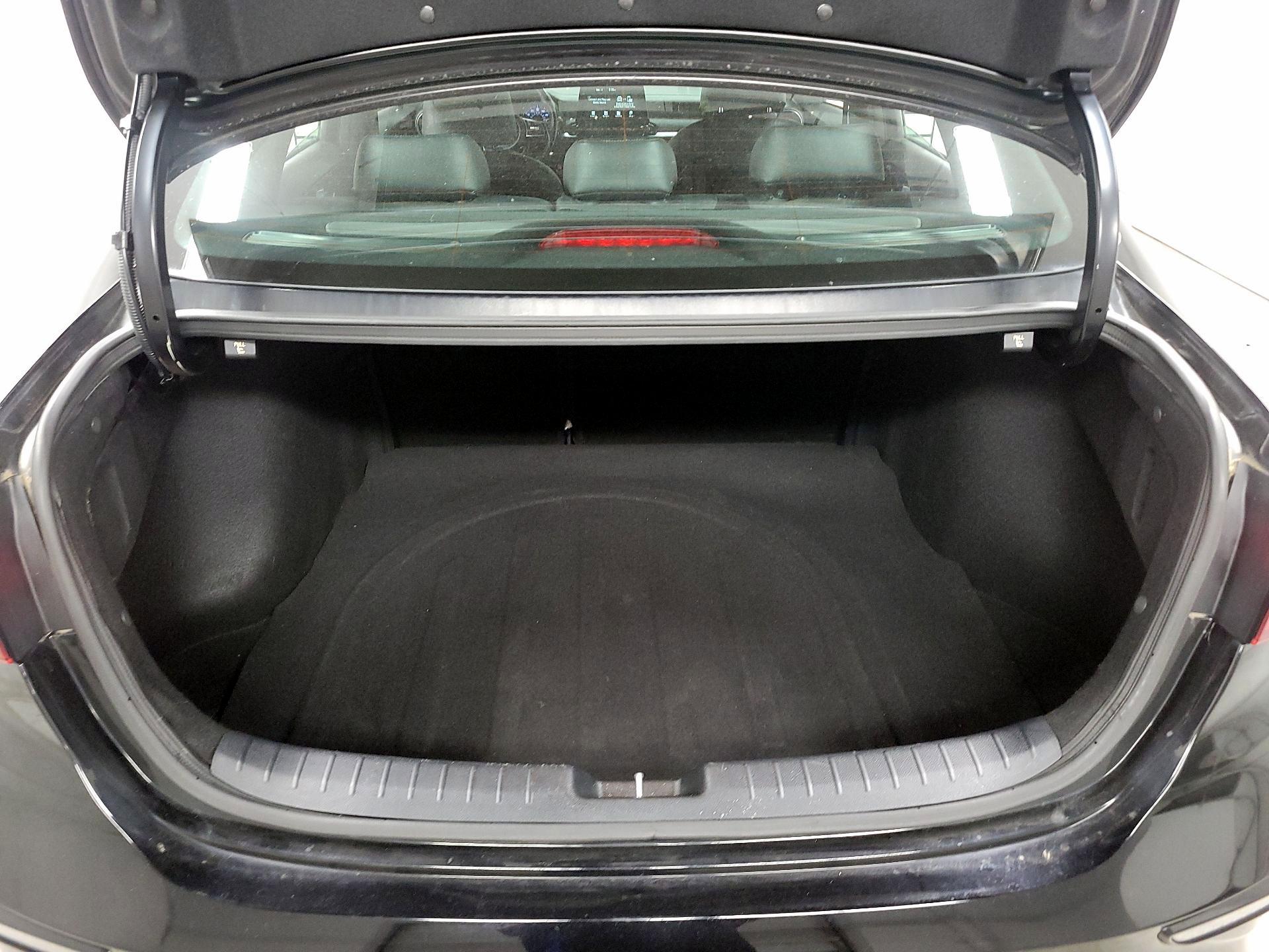 Thumbnail: 2021 Kia Forte - 18