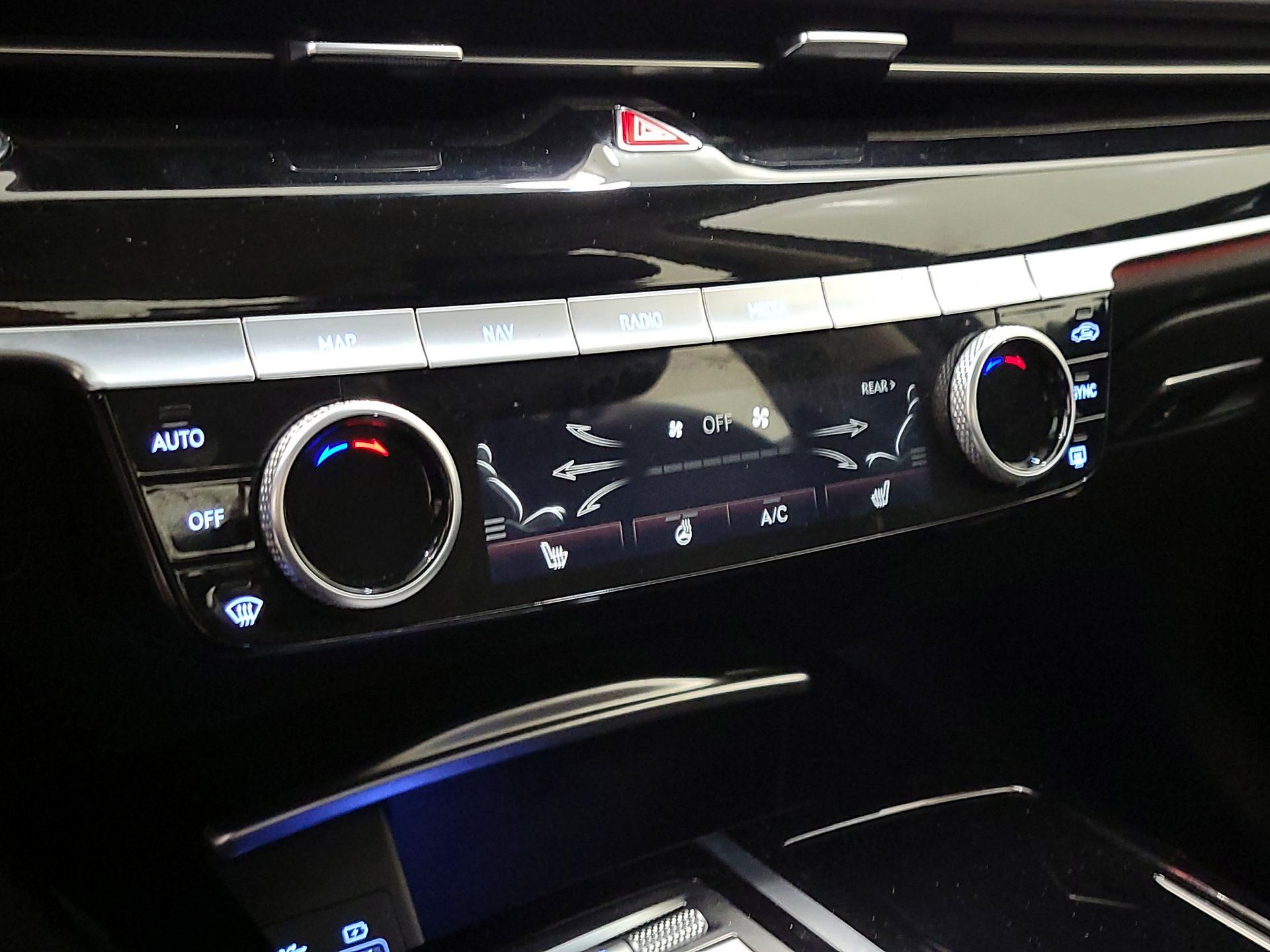 Thumbnail: 2023 Genesis G80 - 17