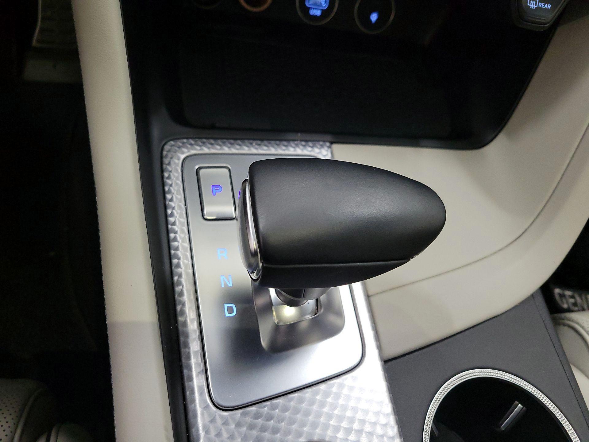 Thumbnail: 2023 Genesis G70 - 18