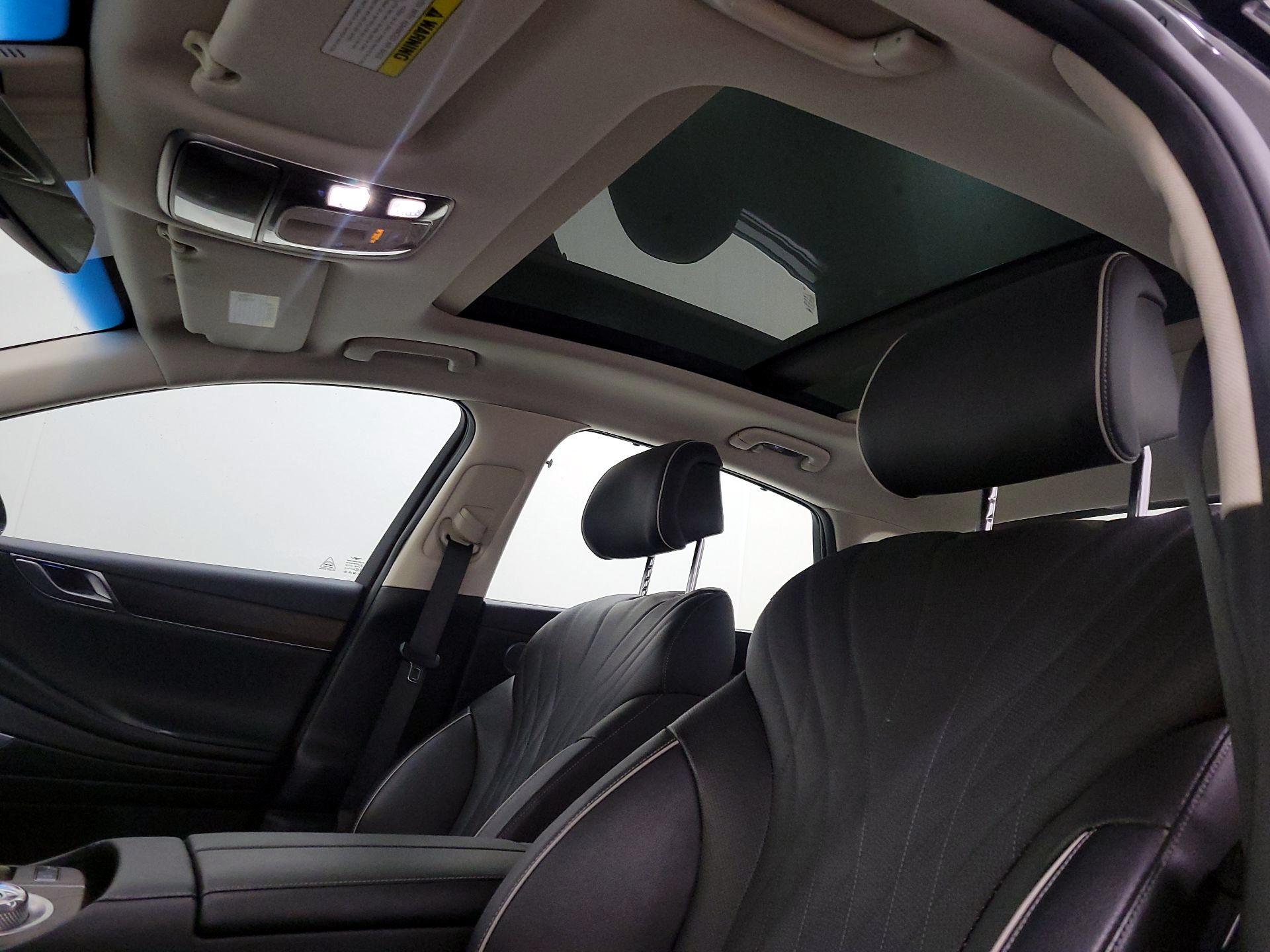 Thumbnail: 2021 Genesis G80 - 20