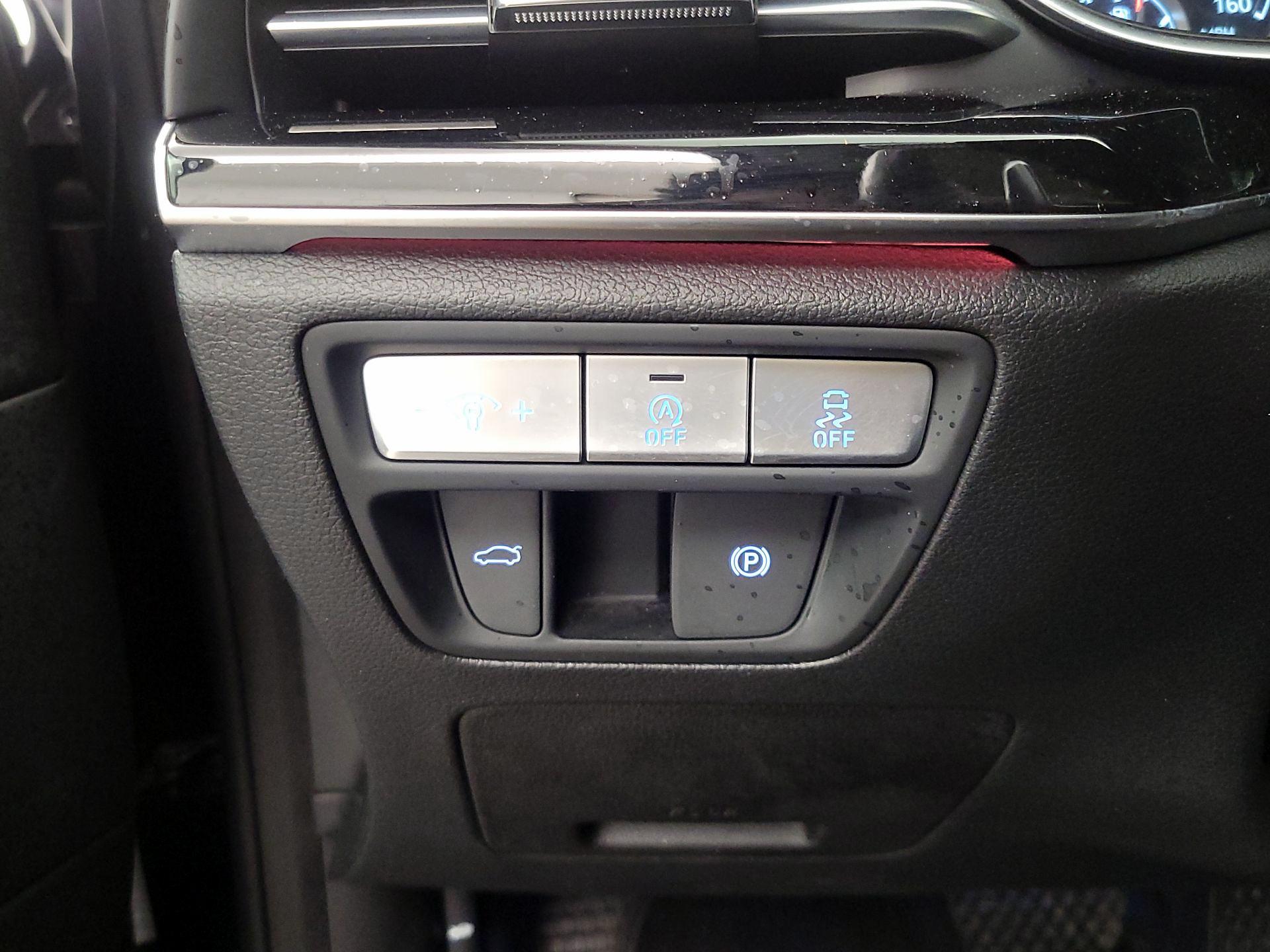 Thumbnail: 2023 Genesis G80 - 13