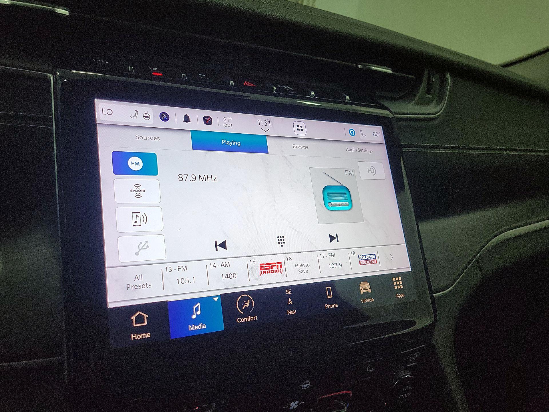 Thumbnail: 2023 Jeep Grand Cherokee - 16