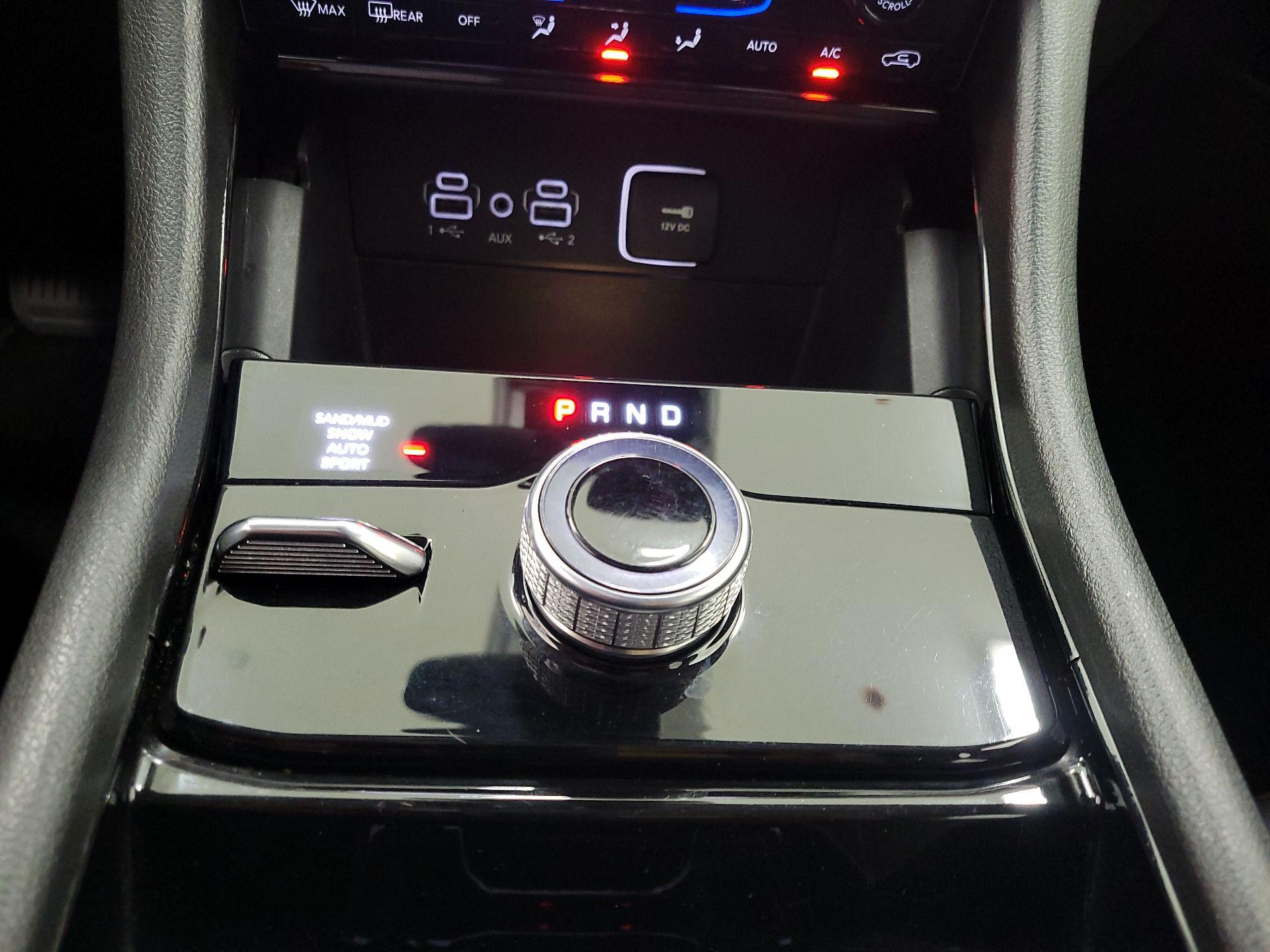 Thumbnail: 2023 Jeep Grand Cherokee - 18