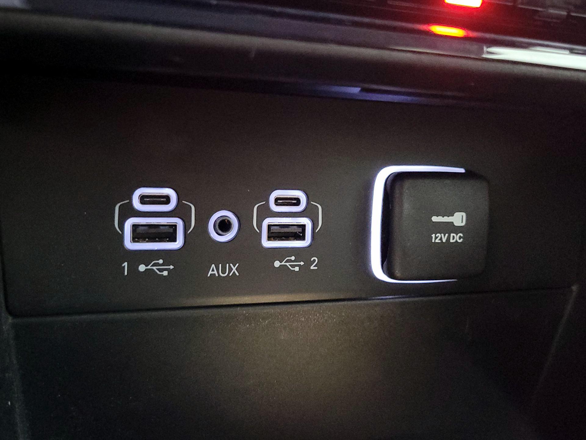 Thumbnail: 2023 Jeep Grand Cherokee - 19