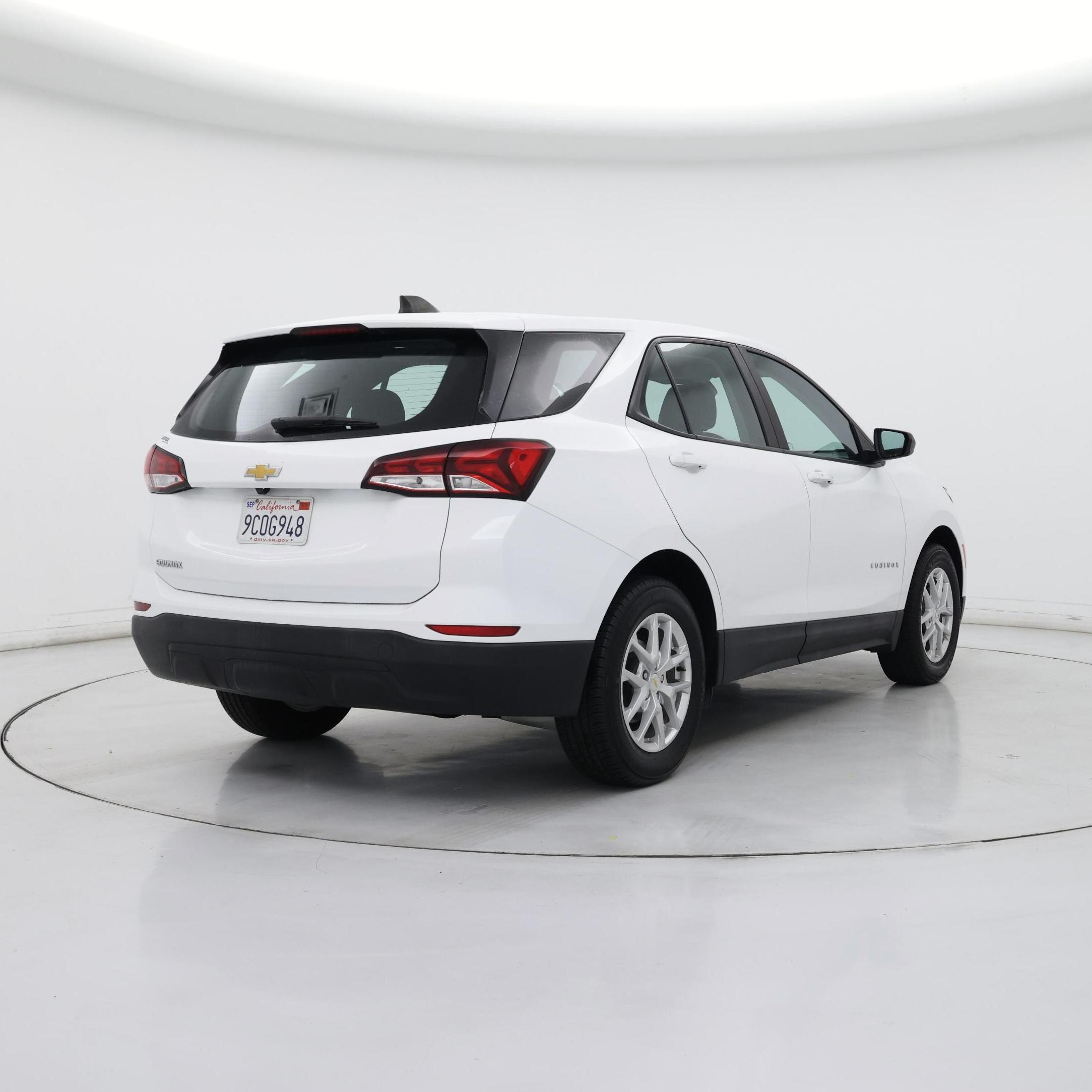 Thumbnail: 2022 Chevrolet Equinox - 8